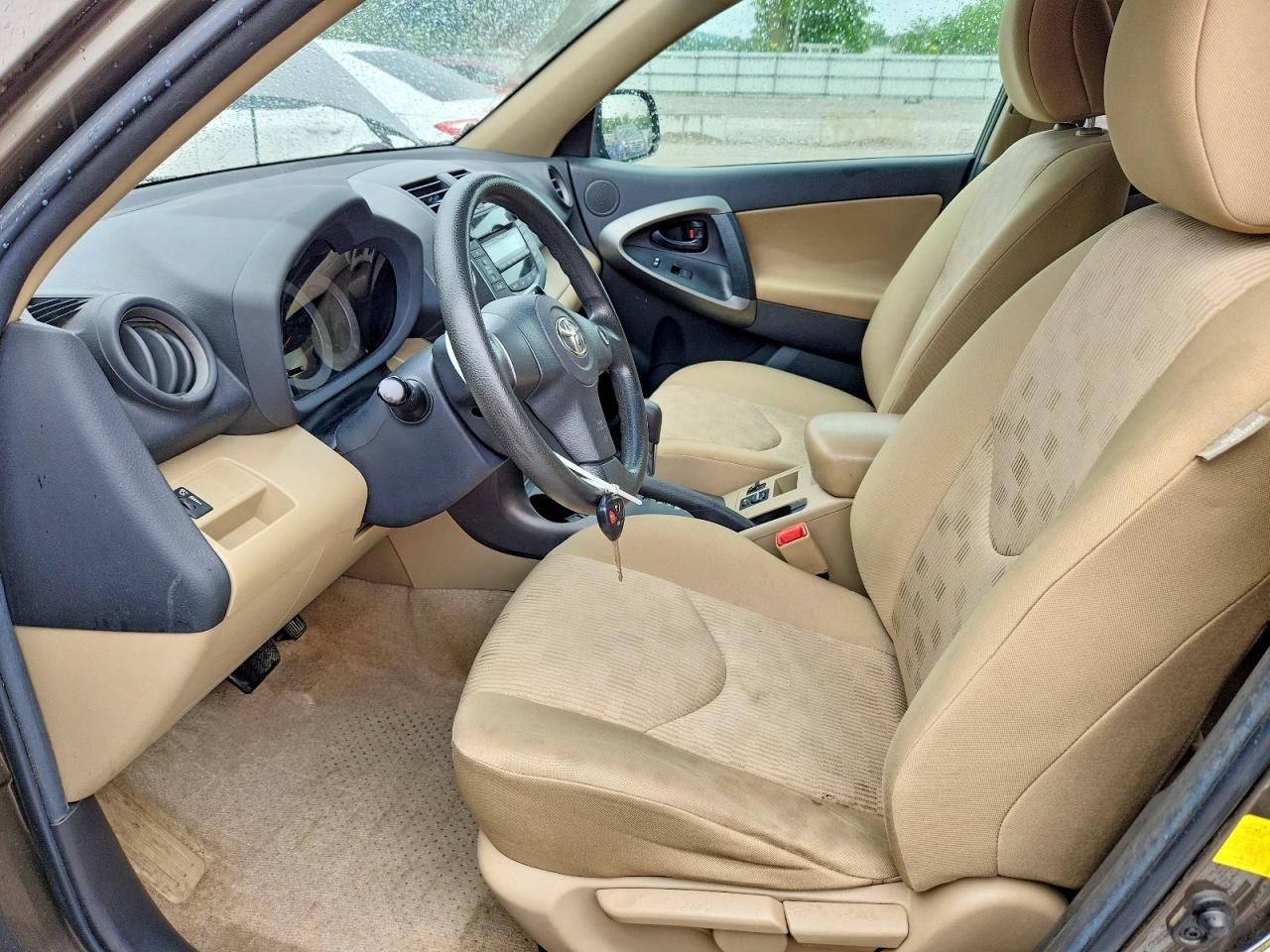 2011 Toyota Rav4 Base Beige vin: 2T3BF4DV2BW165082