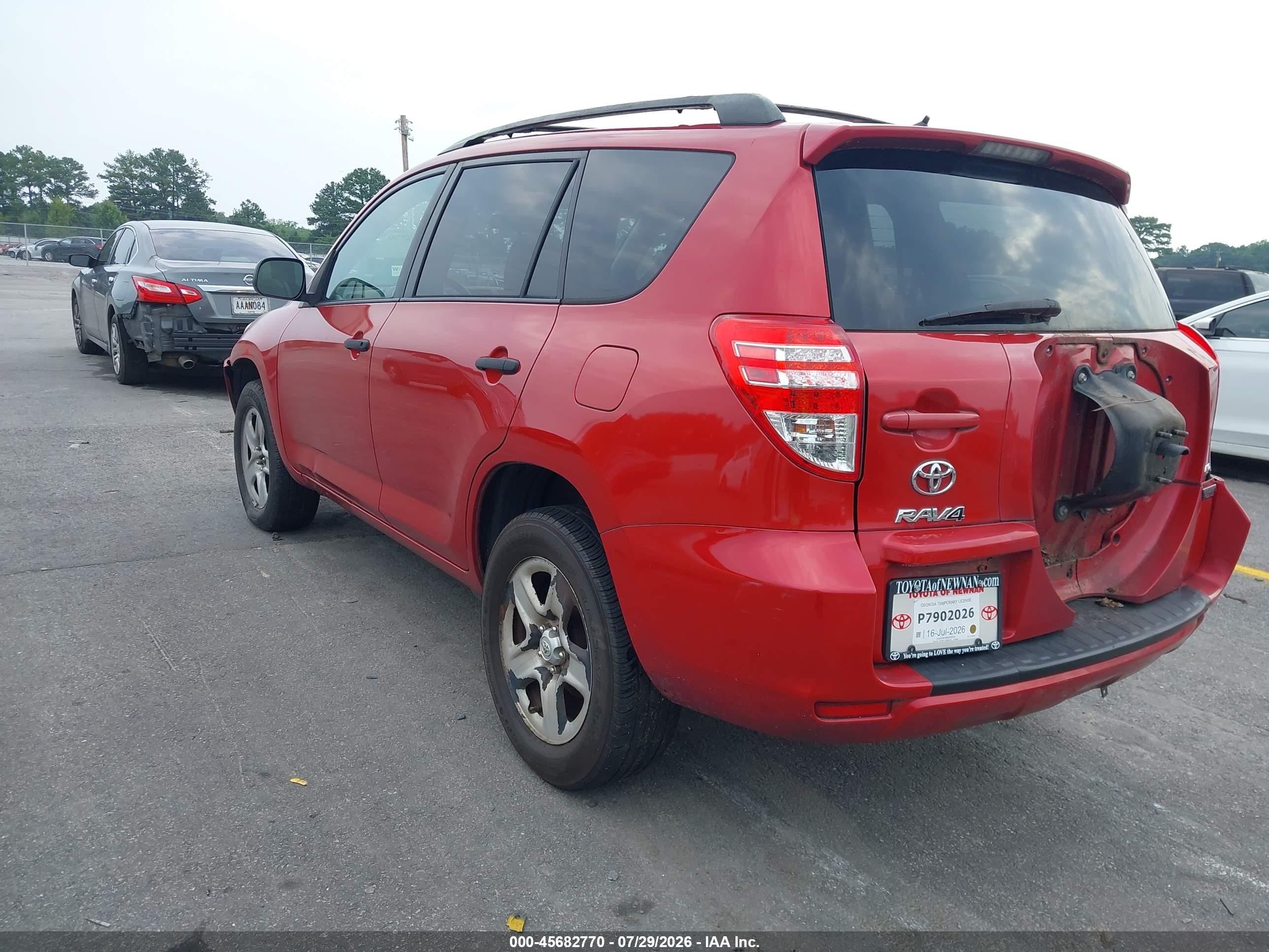 2011 Toyota Rav4   Red vin: 2T3BF4DV2BW170041