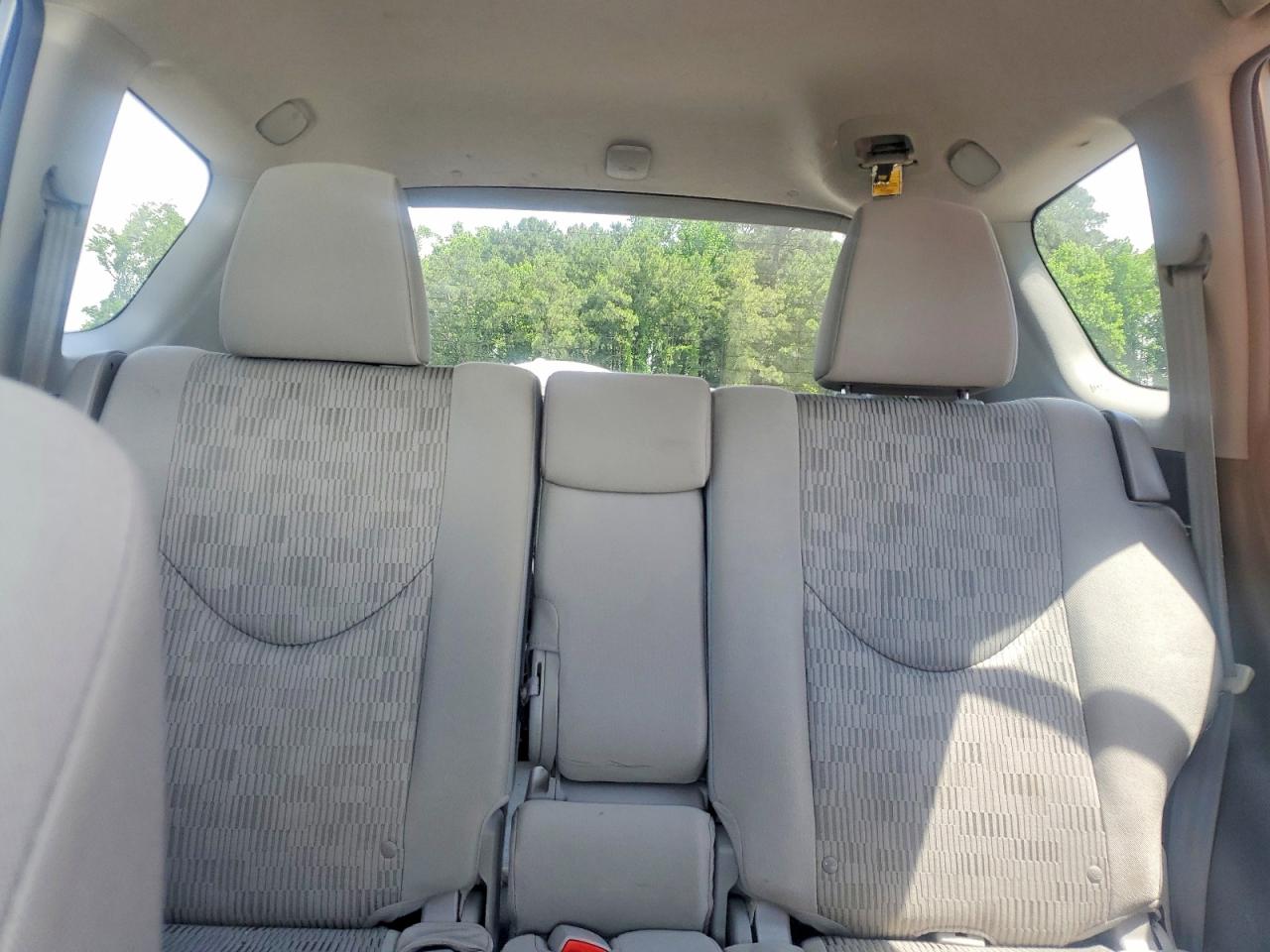 2012 Toyota Rav4 Base Silver vin: 2T3BF4DV2CW185186