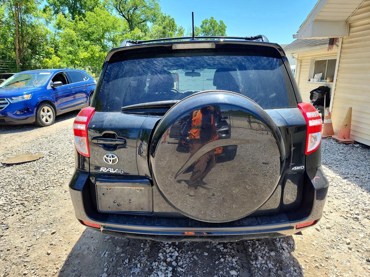 2012 Toyota Rav4 Base Black vin: 2T3BF4DV2CW219661