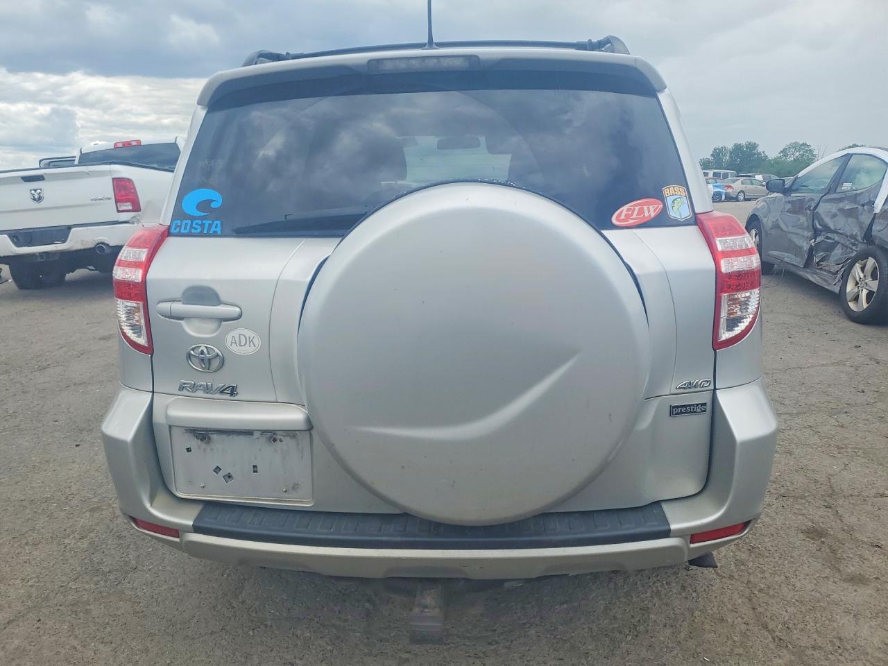 2012 Toyota Rav4 Base Silver vin: 2T3BF4DV2CW223967