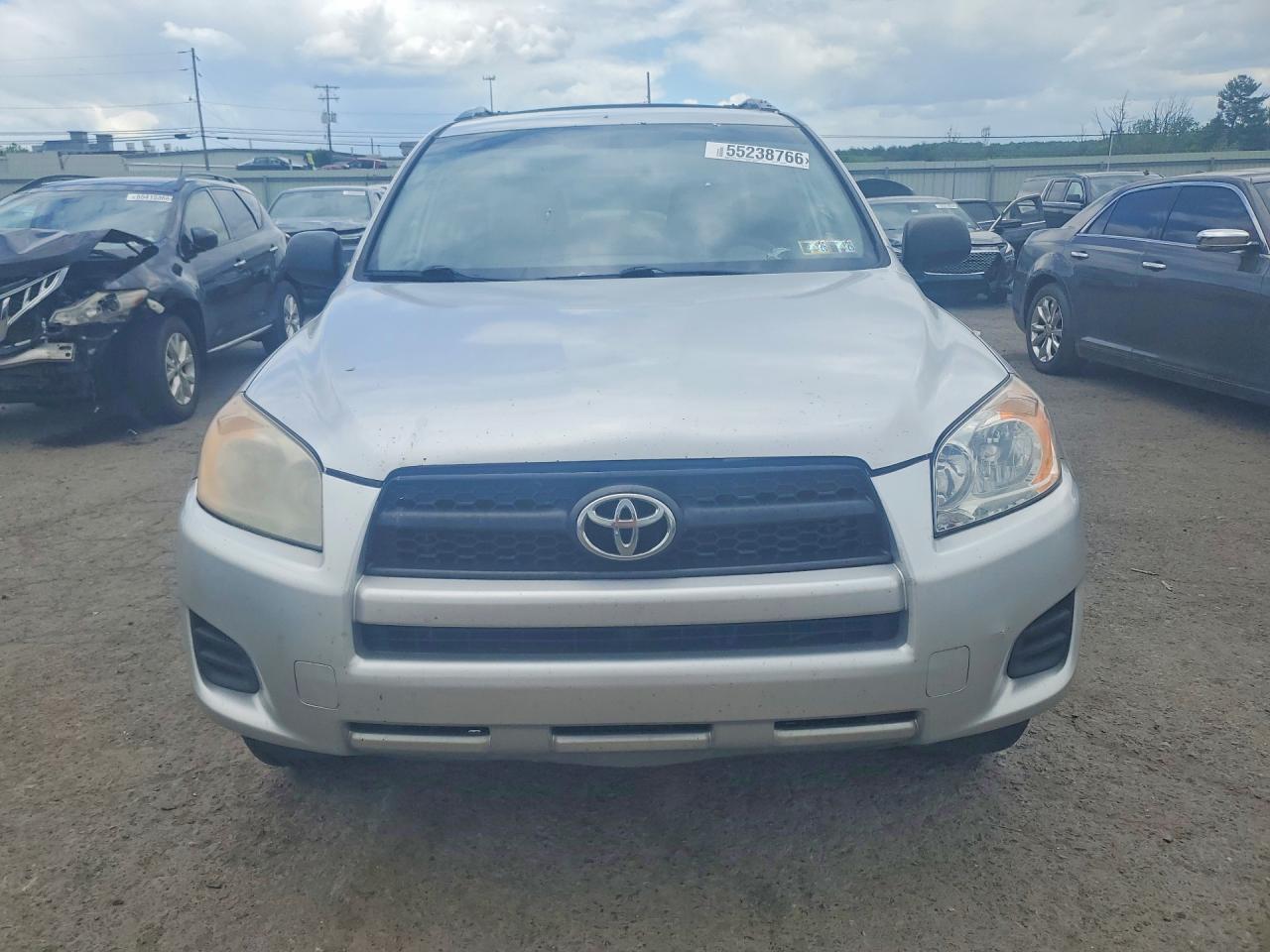 2012 Toyota Rav4 Base Silver vin: 2T3BF4DV2CW223967