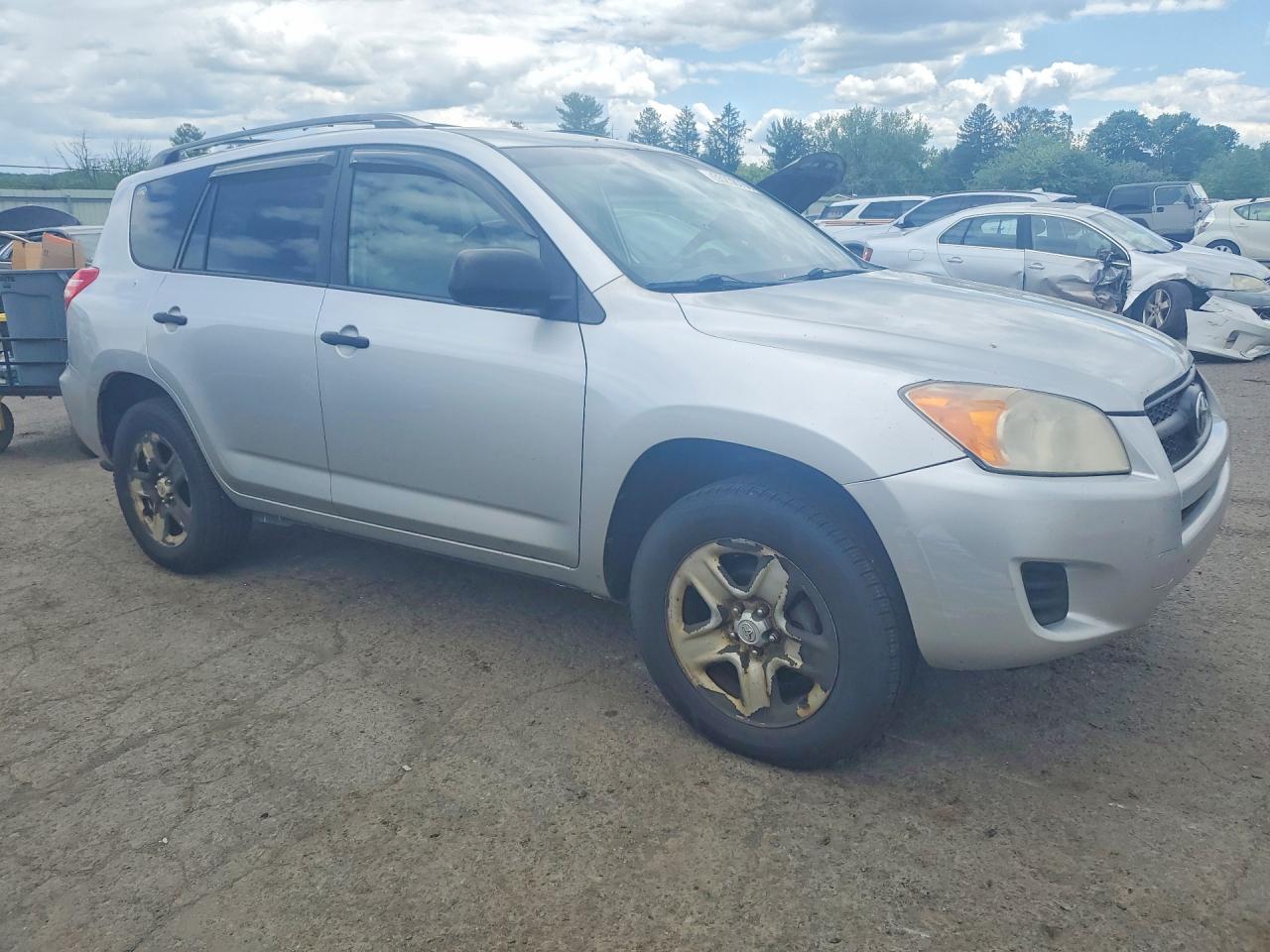 2012 Toyota Rav4 Base Silver vin: 2T3BF4DV2CW223967