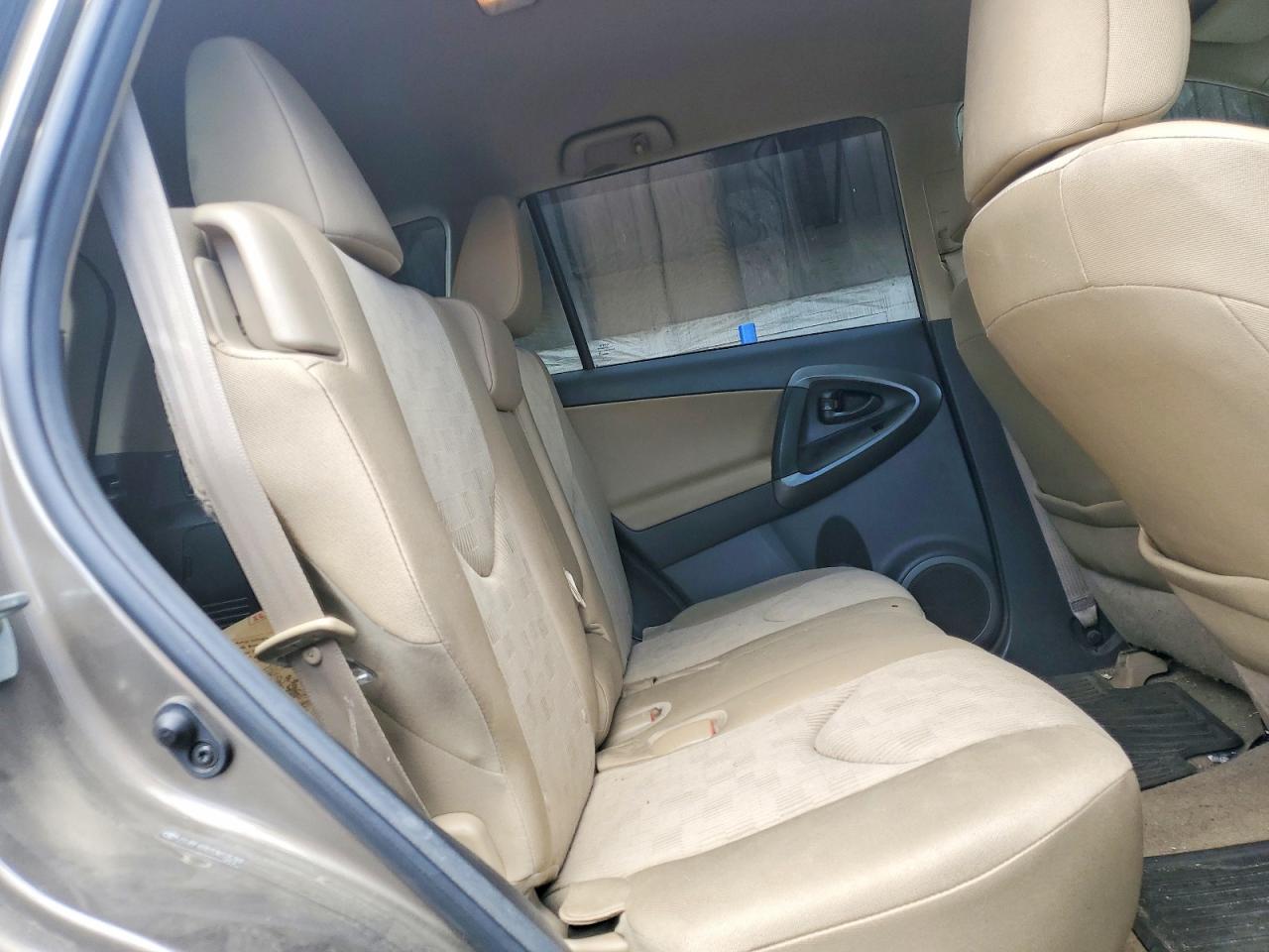 2012 Toyota Rav4 Base Tan vin: 2T3BF4DV2CW226366