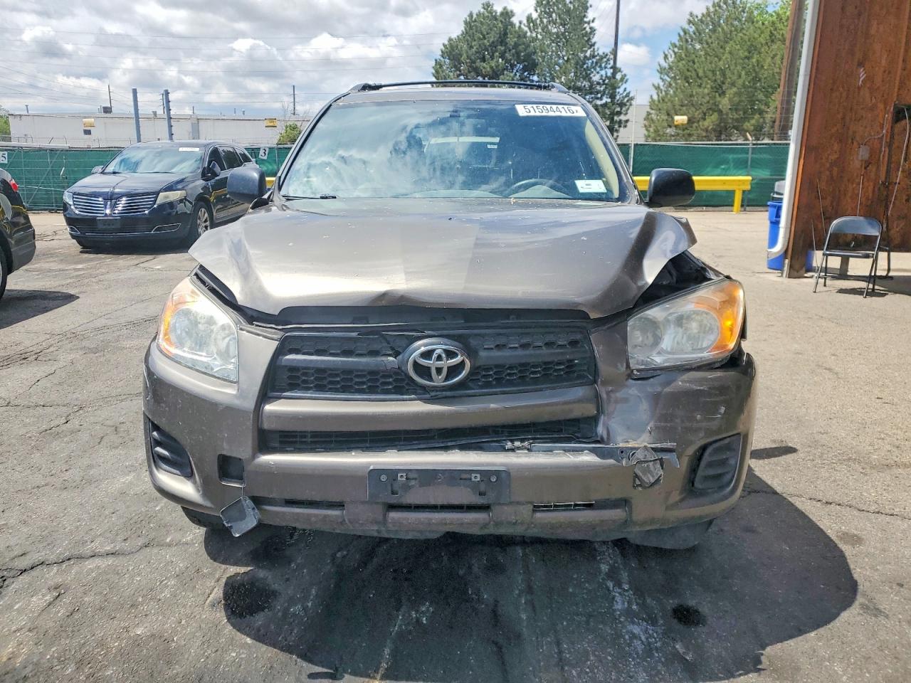 2012 Toyota Rav4 Base Tan vin: 2T3BF4DV2CW226366