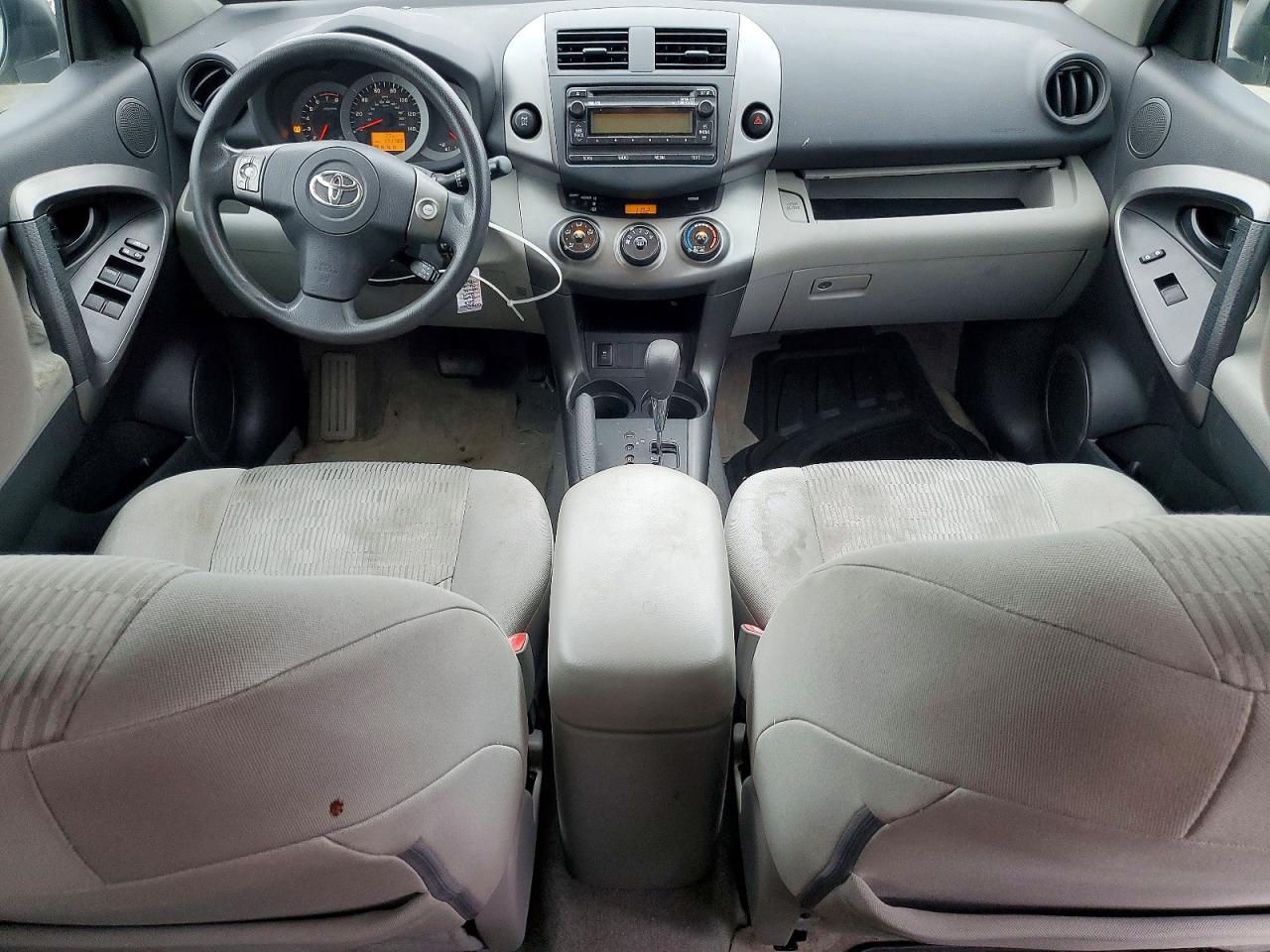 2012 Toyota Rav4 Base White vin: 2T3BF4DV2CW227033