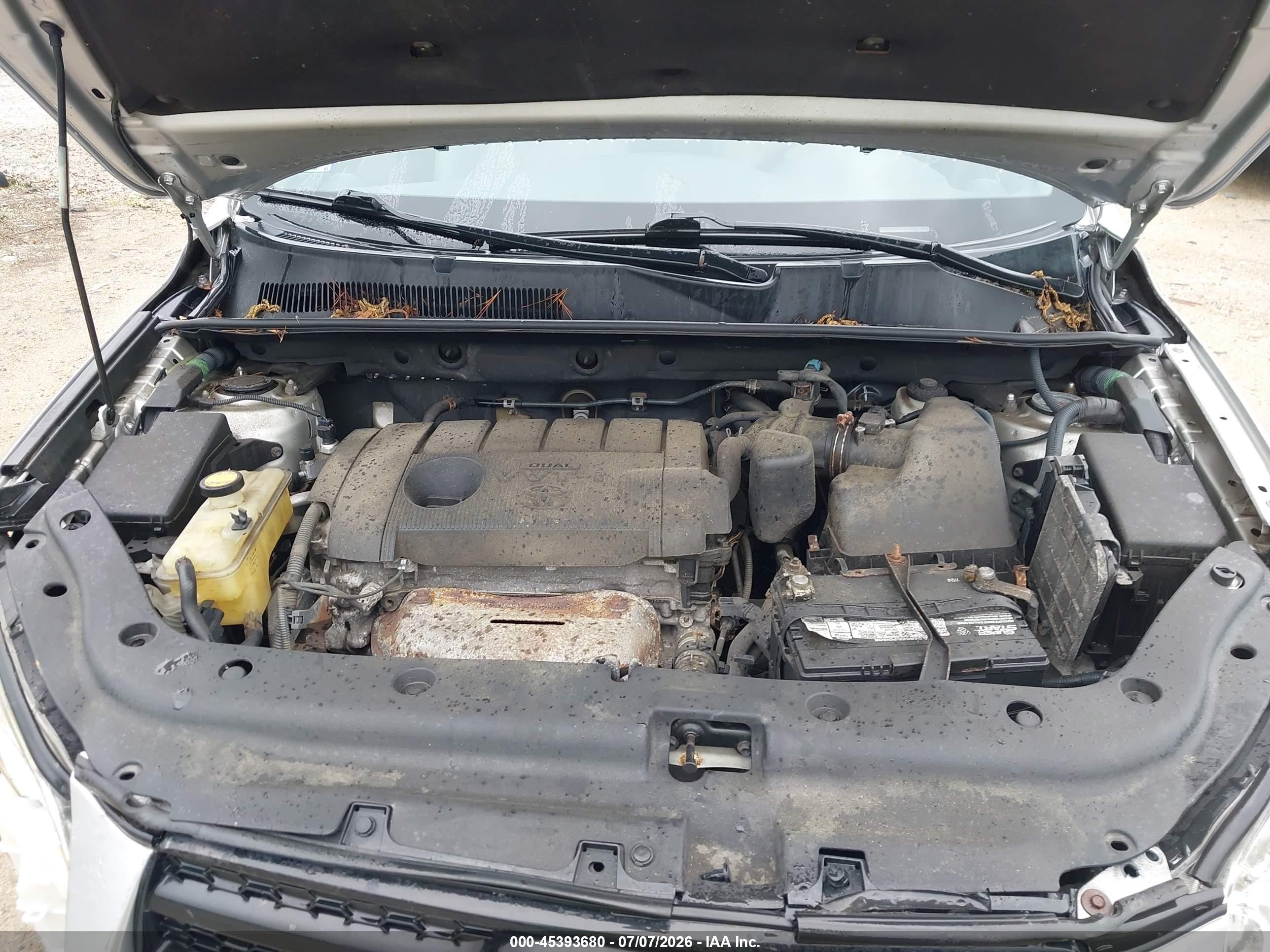 2012 Toyota Rav4   Silver vin: 2T3BF4DV2CW248237