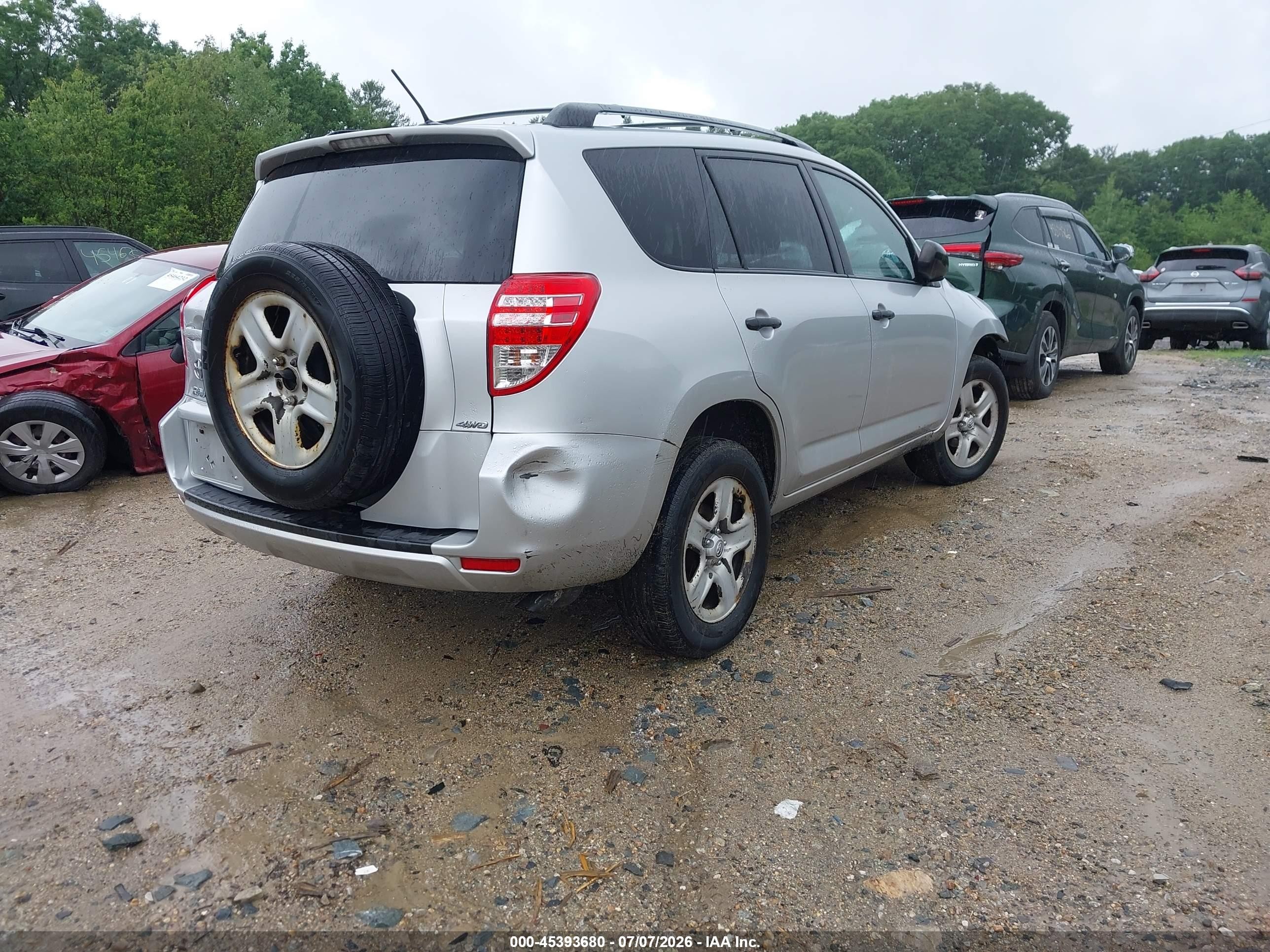 2012 Toyota Rav4   Silver vin: 2T3BF4DV2CW248237