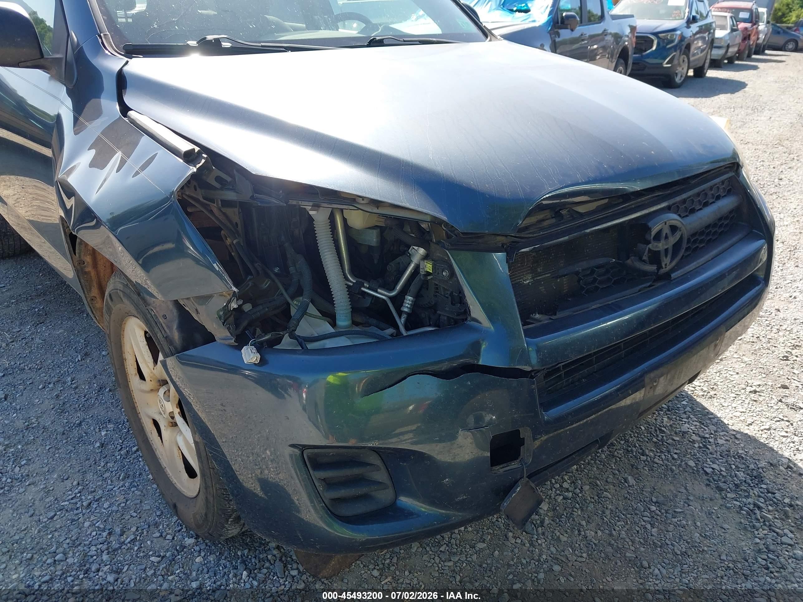 2012 Toyota Rav4   Blue vin: 2T3BF4DV2CW256368