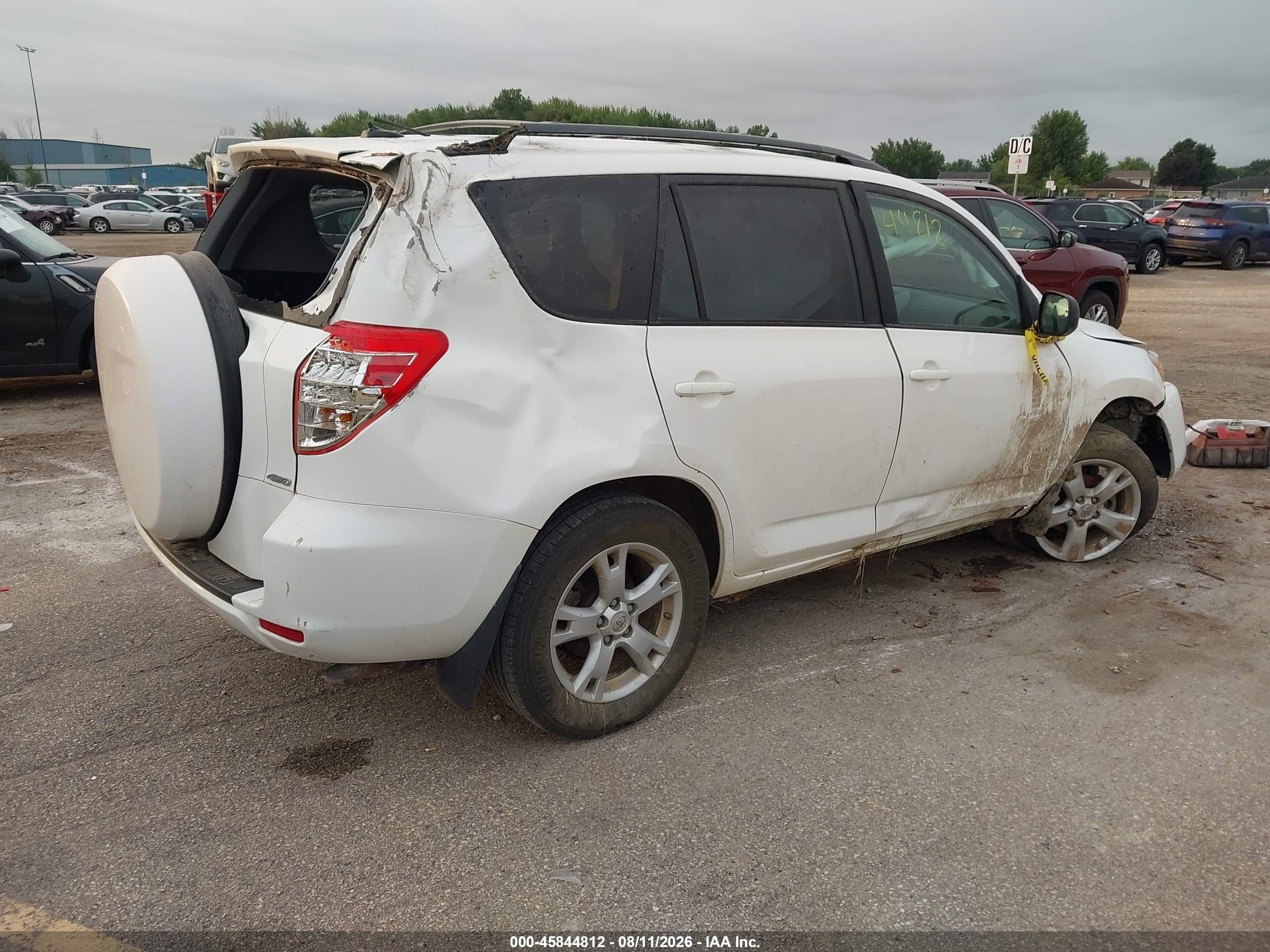 2012 Toyota Rav4   White vin: 2T3BF4DV2CW256631