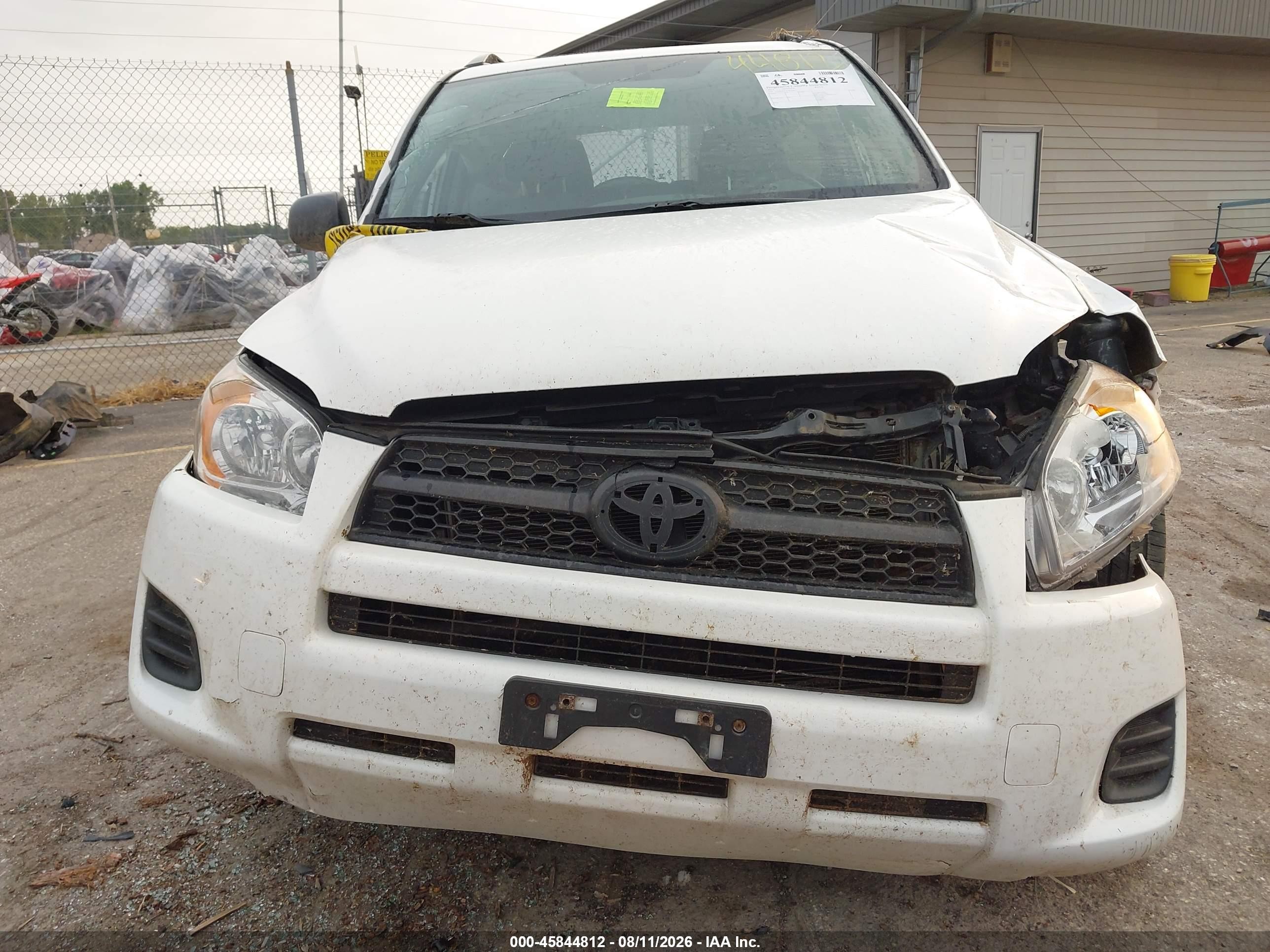 2012 Toyota Rav4   White vin: 2T3BF4DV2CW256631