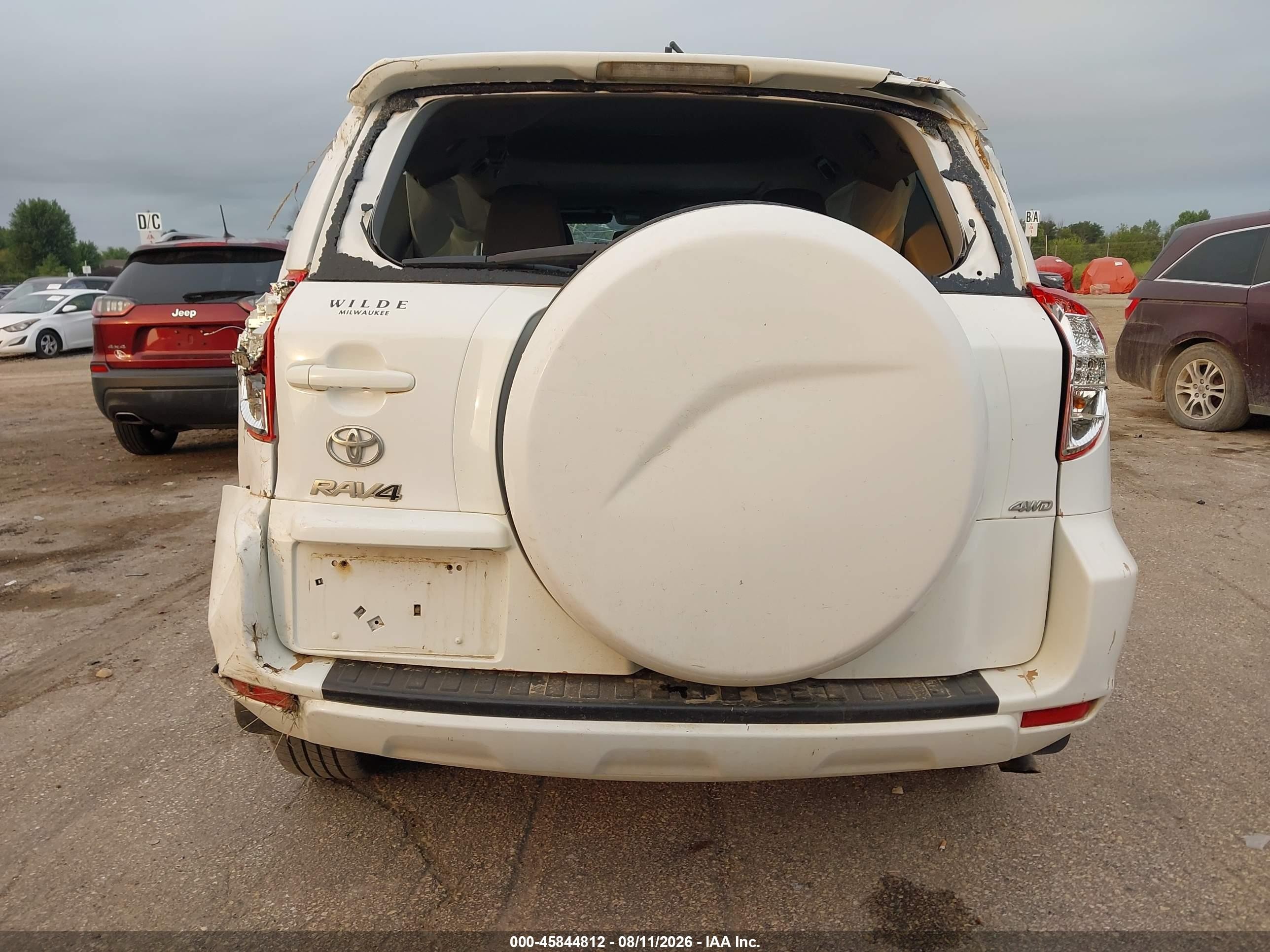 2012 Toyota Rav4   White vin: 2T3BF4DV2CW256631