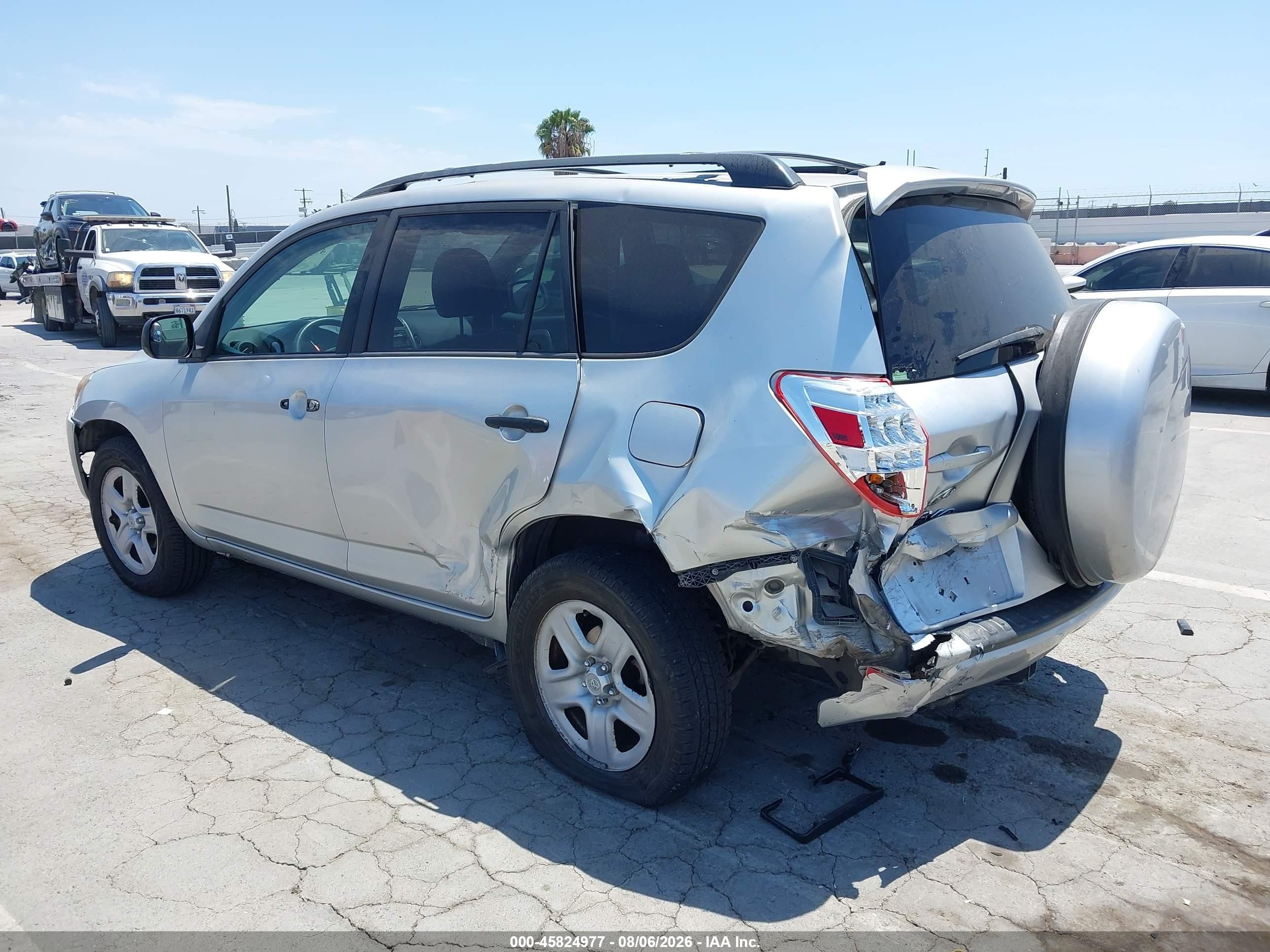 2012 Toyota Rav4   Silver vin: 2T3BF4DV2CW267869