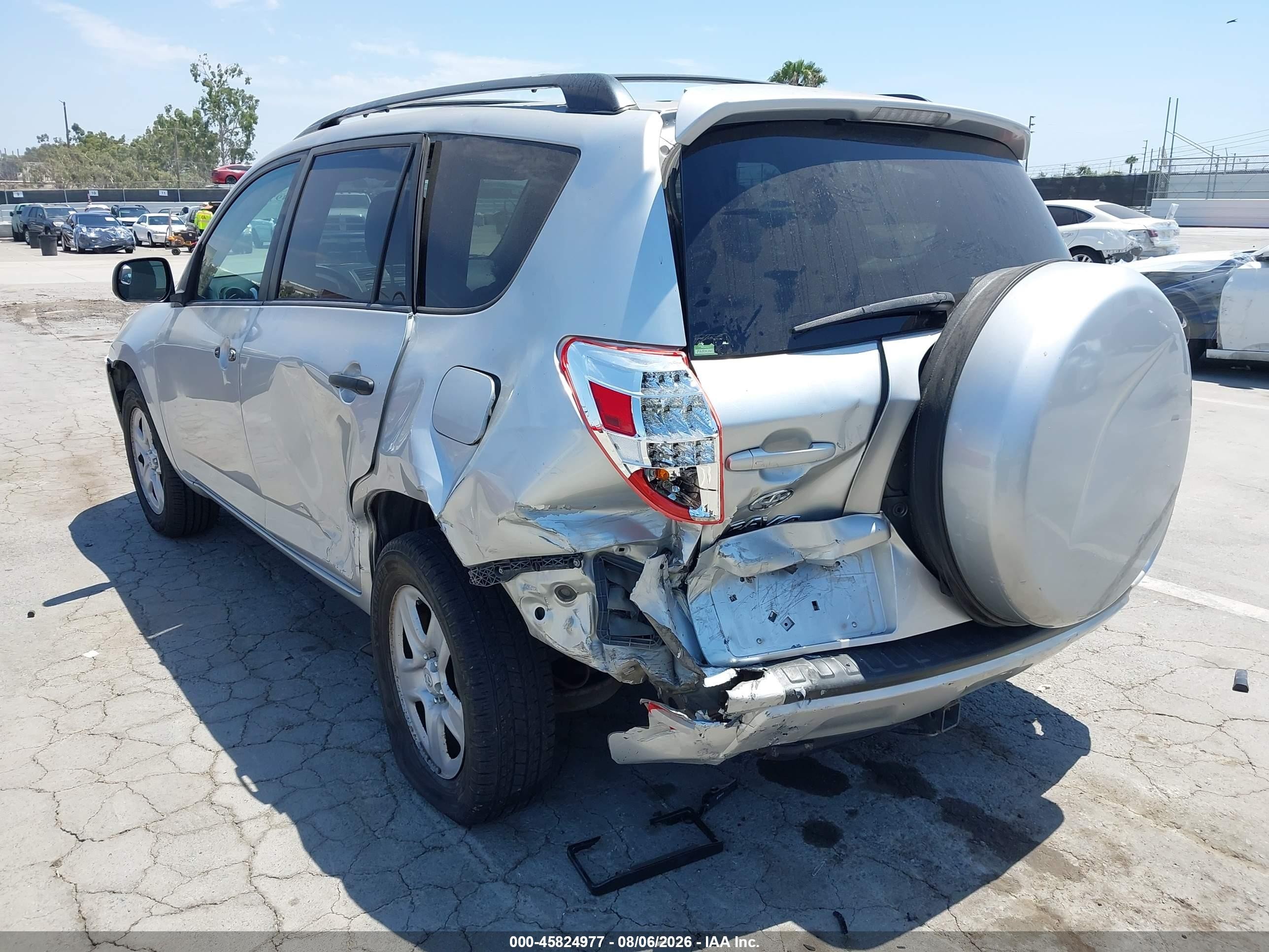 2012 Toyota Rav4   Silver vin: 2T3BF4DV2CW267869