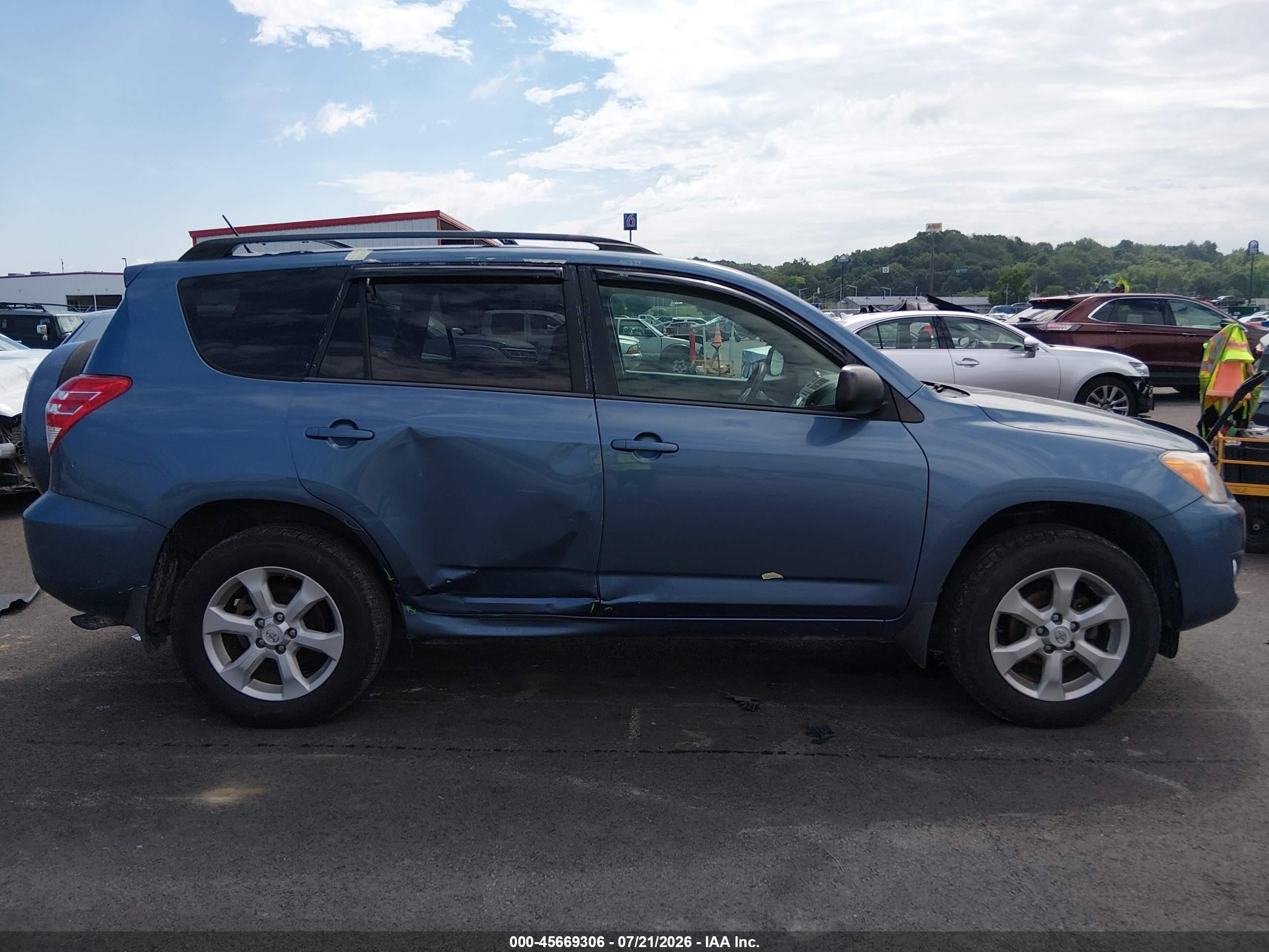 2012 Toyota Rav4 Blue vin: 2T3BF4DV2CW270044