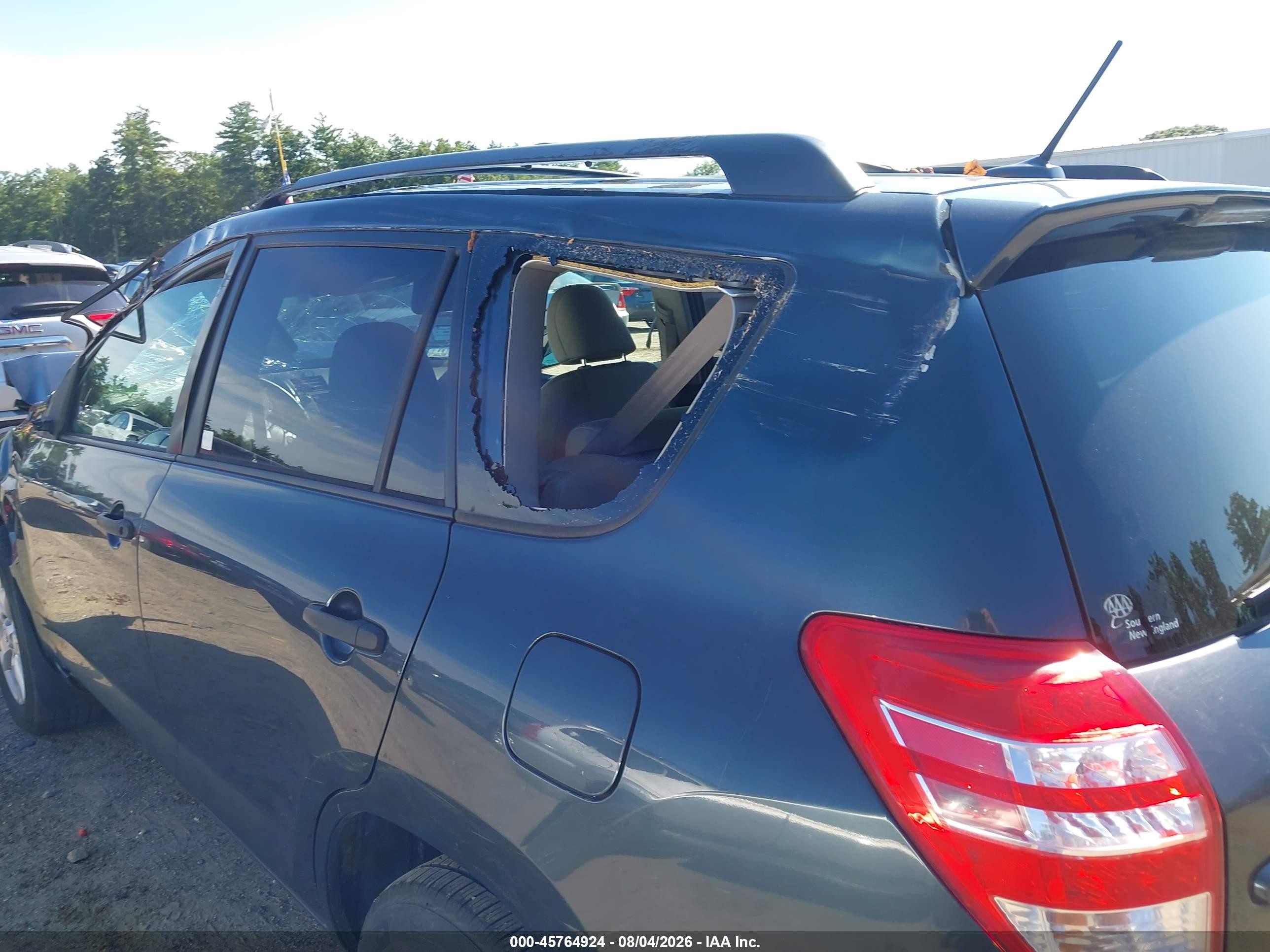 2010 Toyota Rav4   Blue vin: 2T3BF4DV3AW028747