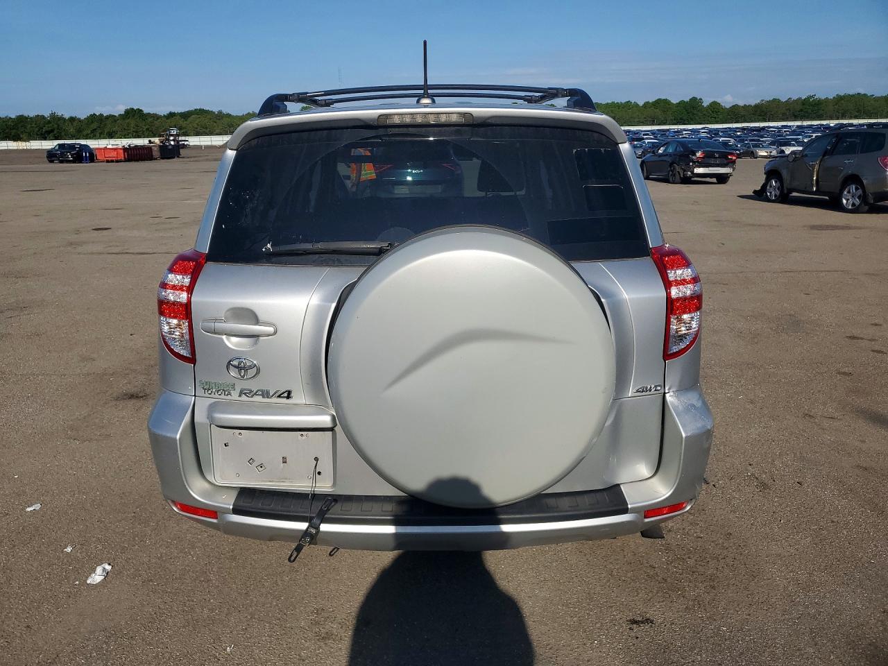 2010 Toyota Rav4 Base Серебряный vin: 2T3BF4DV3AW045256