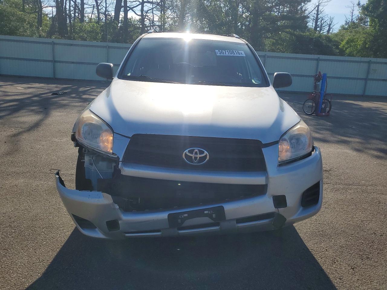 2010 Toyota Rav4 Base Серебряный vin: 2T3BF4DV3AW045256