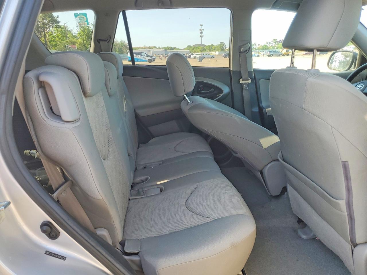 2010 Toyota Rav4 Base Серебряный vin: 2T3BF4DV3AW045256