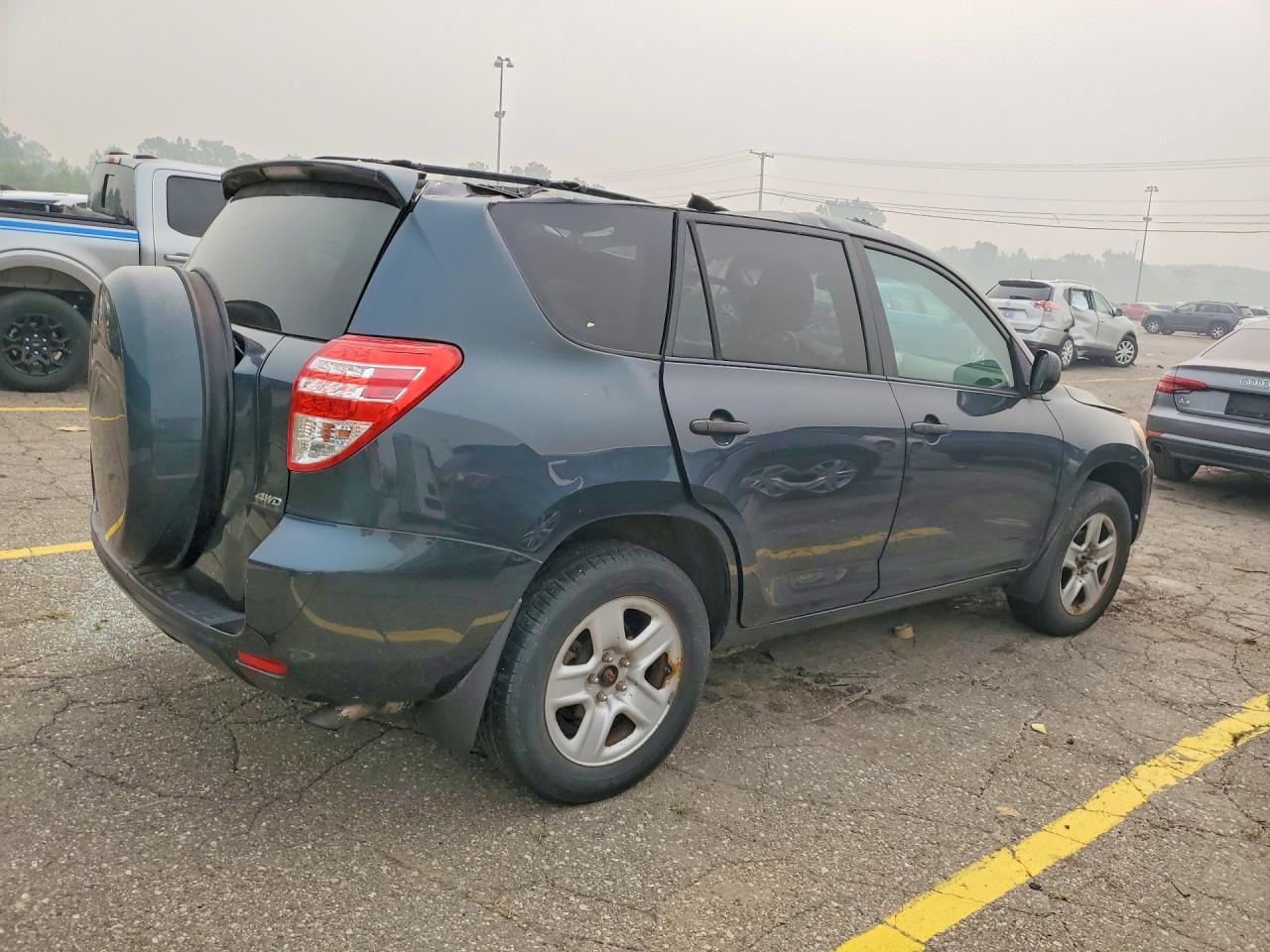 2010 Toyota Rav4 Base Gray vin: 2T3BF4DV3AW053213