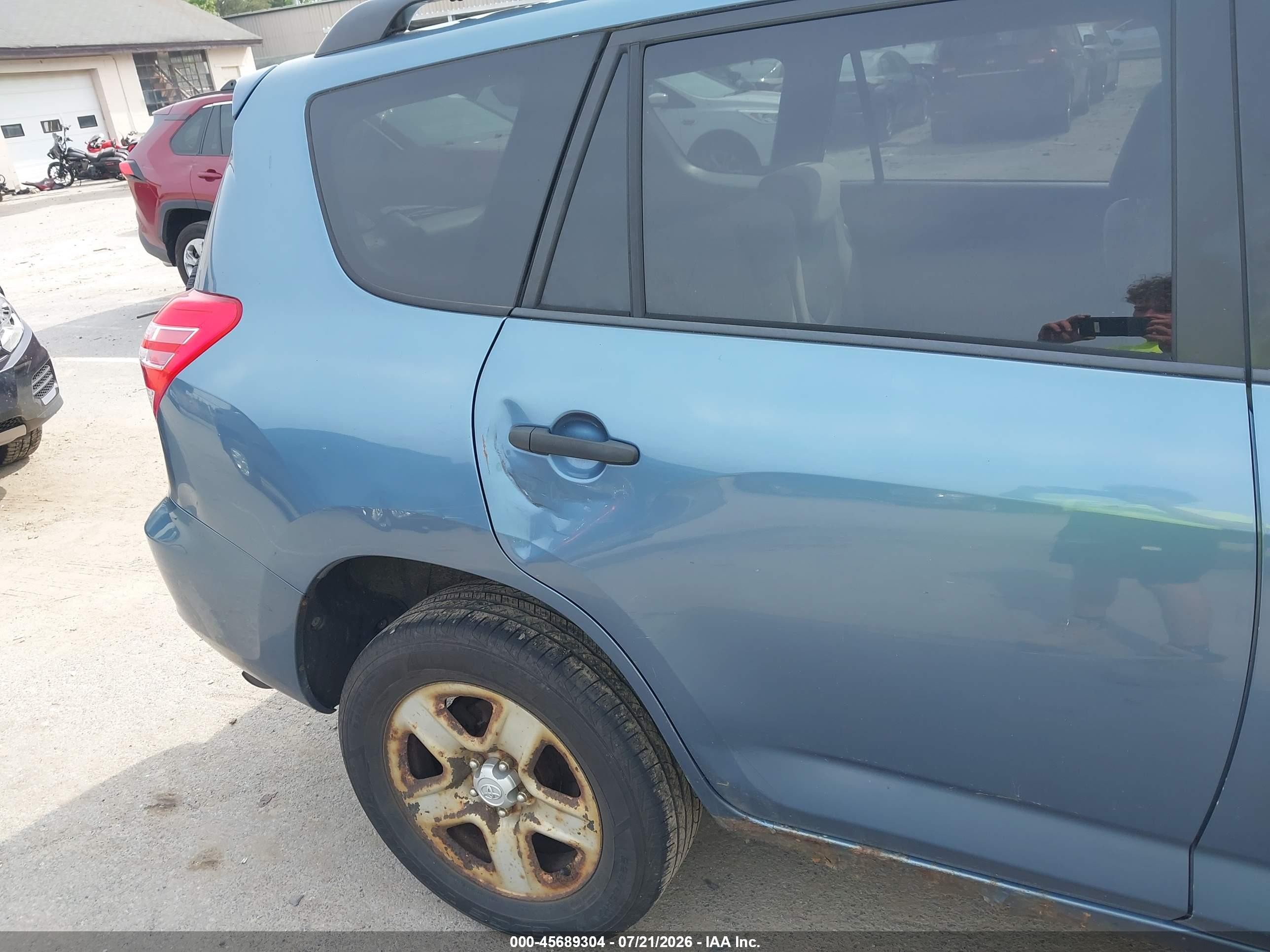 2010 Toyota Rav4 Blue vin: 2T3BF4DV3AW057780