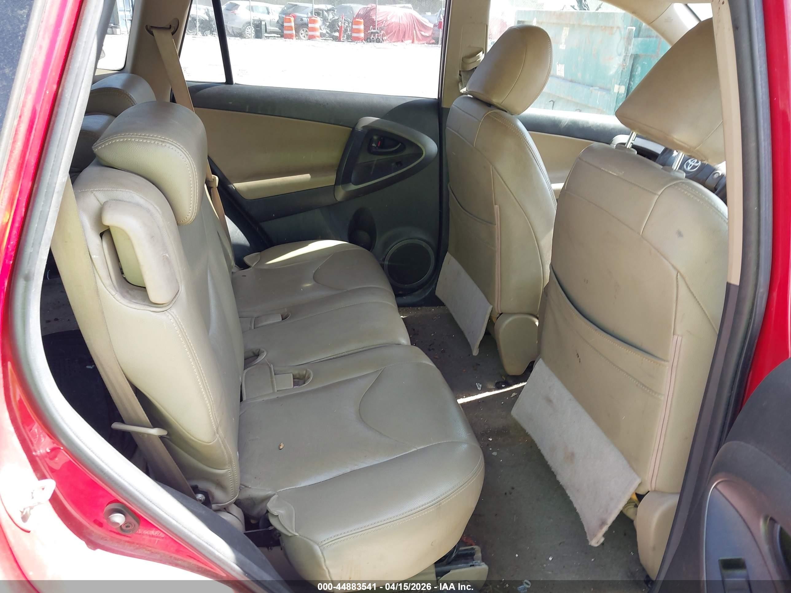 2010 Toyota Rav4   Burgundy vin: 2T3BF4DV3AW065300