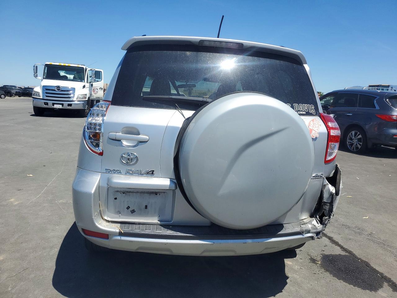 2010 Toyota Rav4 Base Silver vin: 2T3BF4DV3AW067984