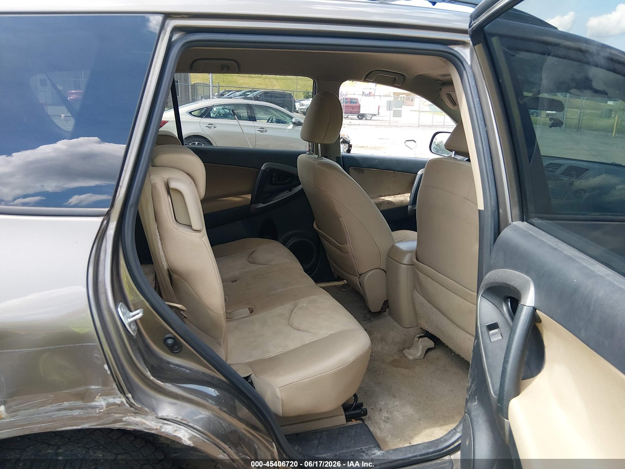 2010 Toyota Rav4   Gray vin: 2T3BF4DV3AW073445