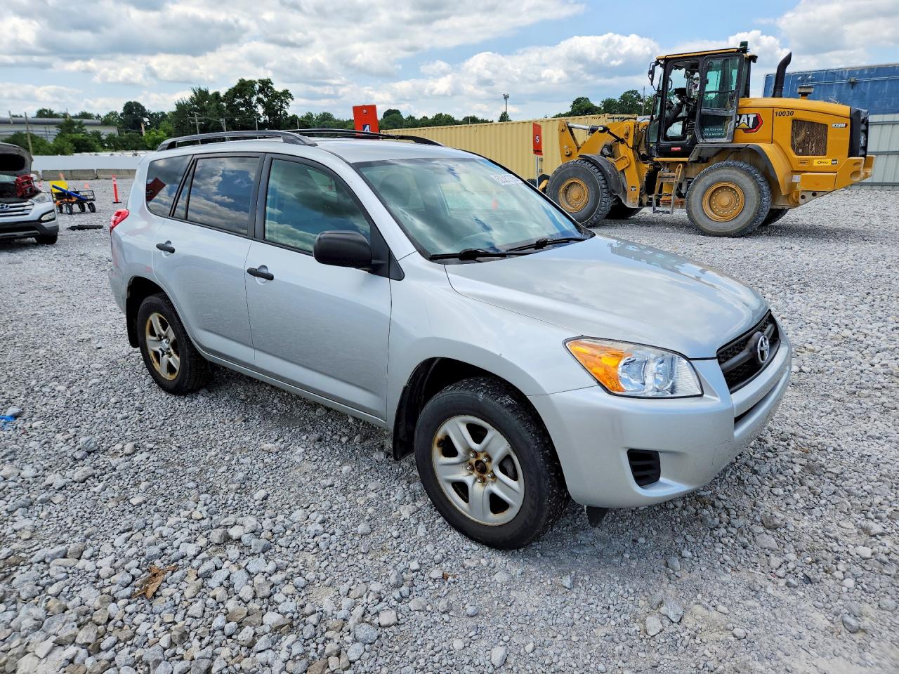 2011 Toyota Rav4 Base Silver vin: 2T3BF4DV3BW086651