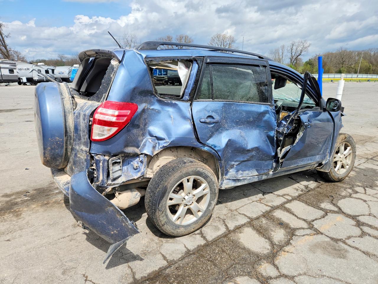 2011 Toyota Rav4 Base Синий vin: 2T3BF4DV3BW091865