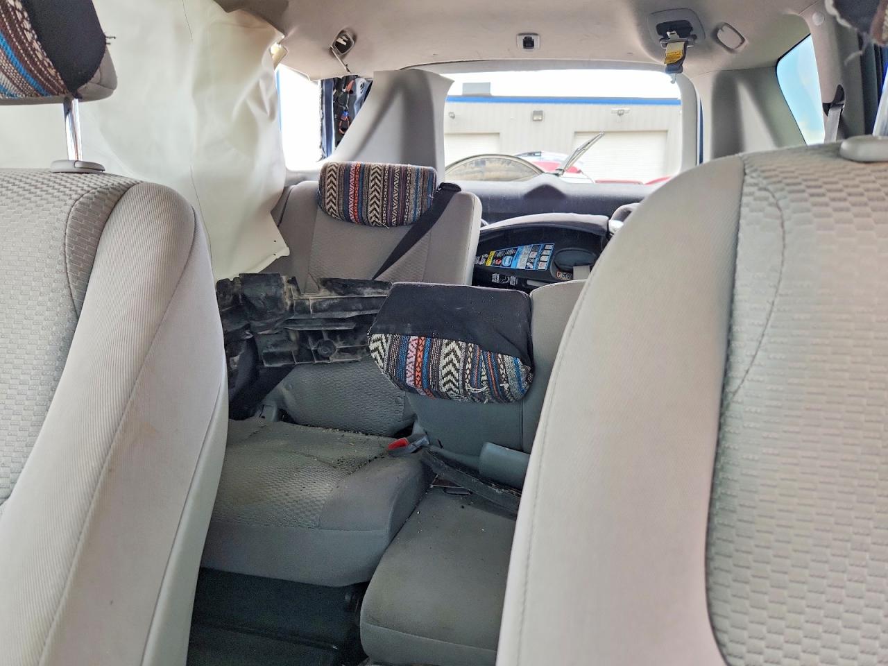2011 Toyota Rav4 Base Синий vin: 2T3BF4DV3BW091865