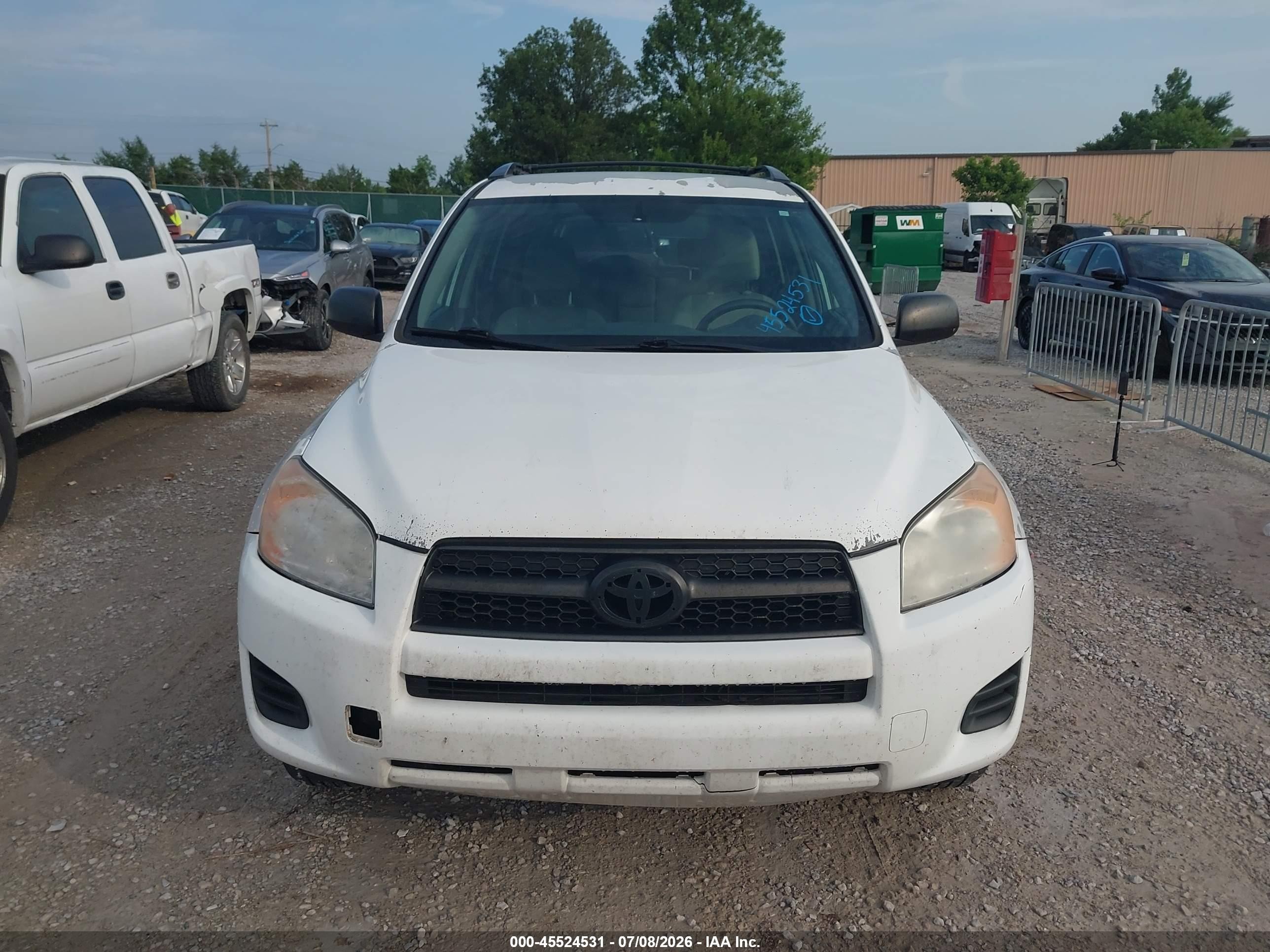 2011 Toyota Rav4   White vin: 2T3BF4DV3BW094328