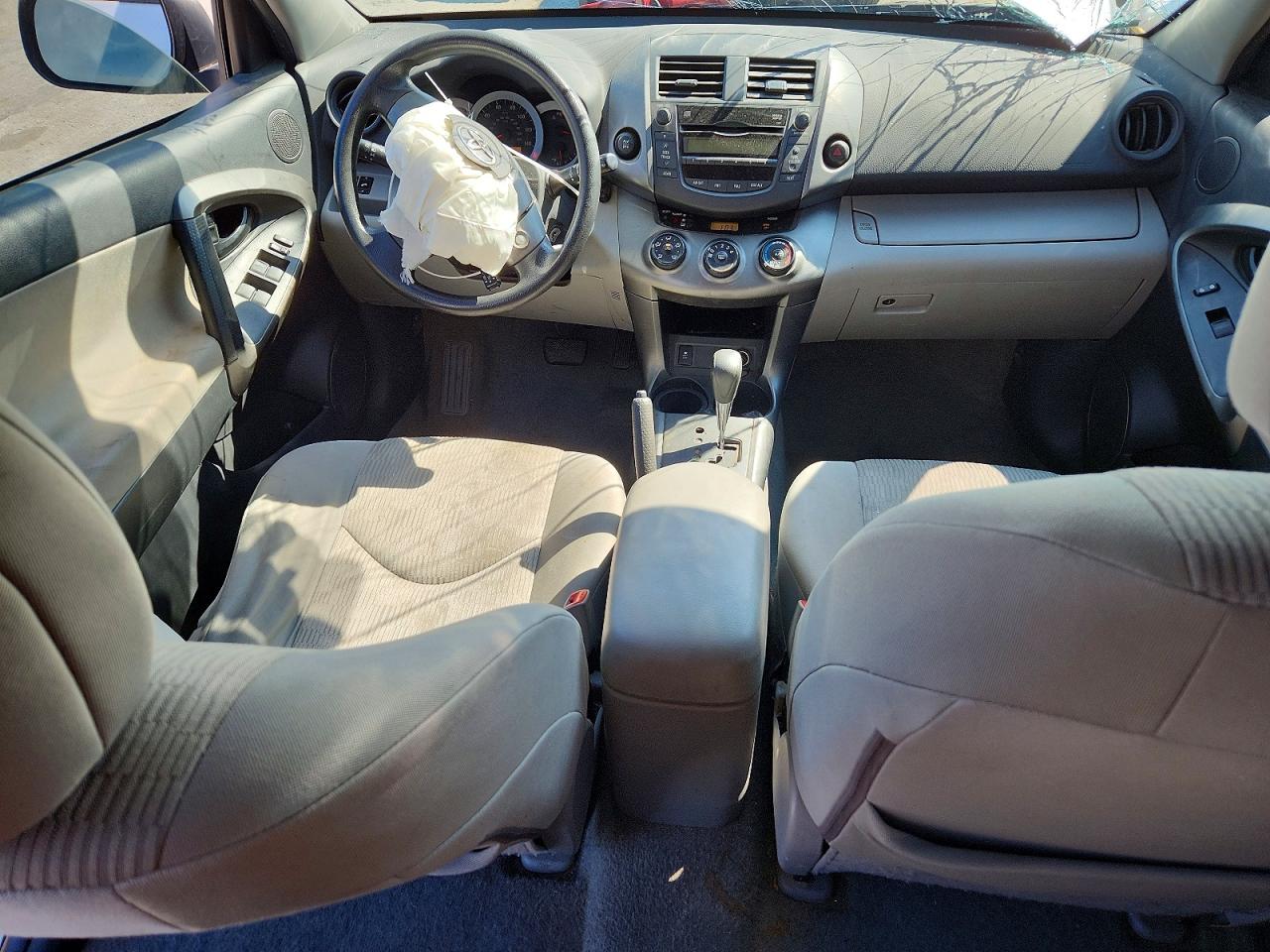 2011 Toyota Rav4 Base Silver vin: 2T3BF4DV3BW096936