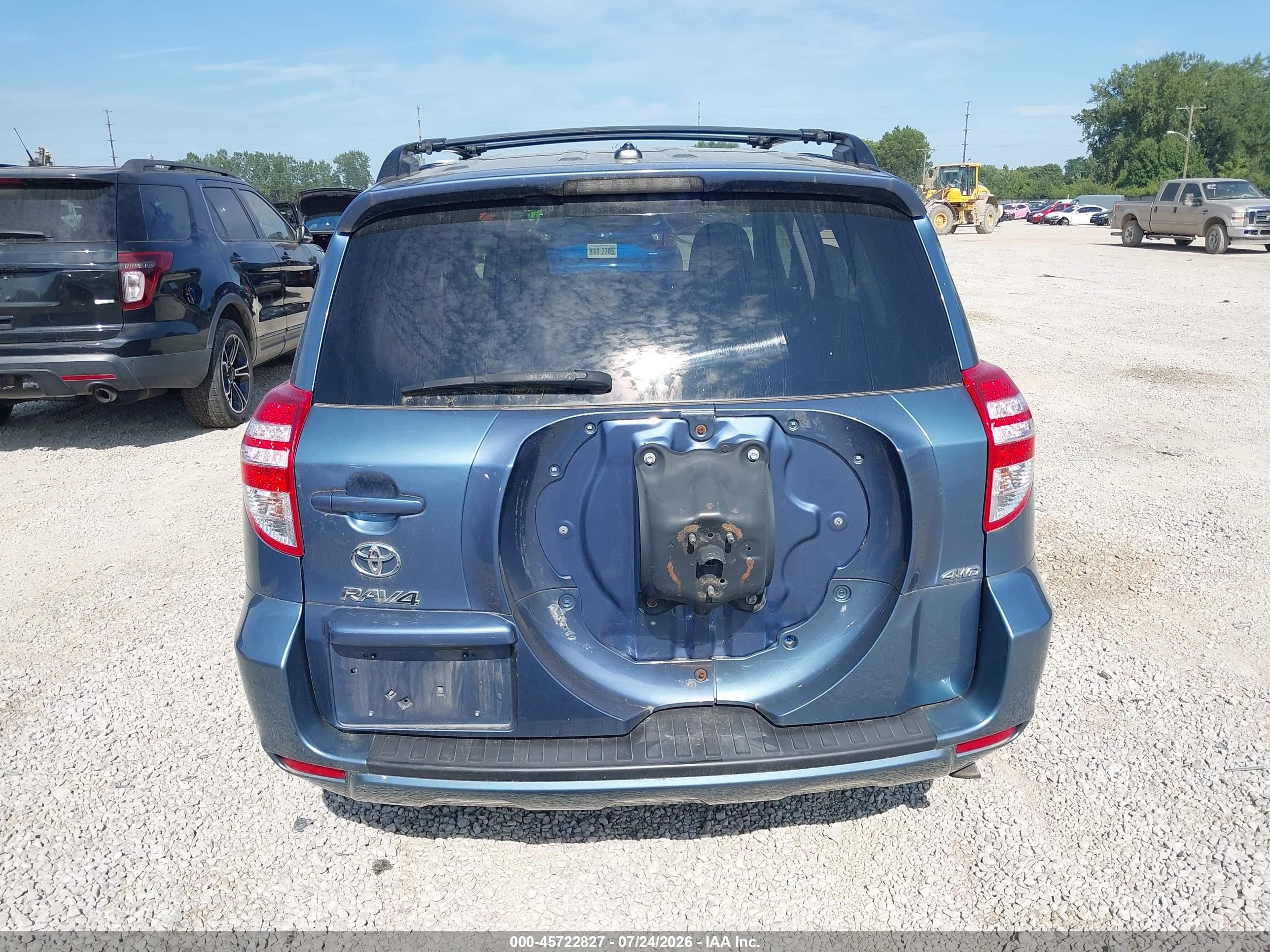 2011 Toyota Rav4   Blue vin: 2T3BF4DV3BW104940