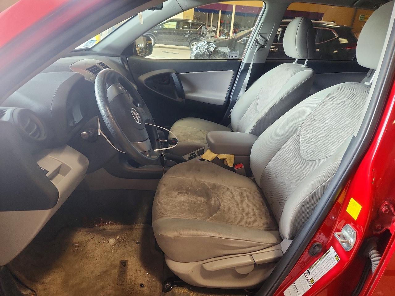 2011 Toyota Rav4 Base Красный vin: 2T3BF4DV3BW106641