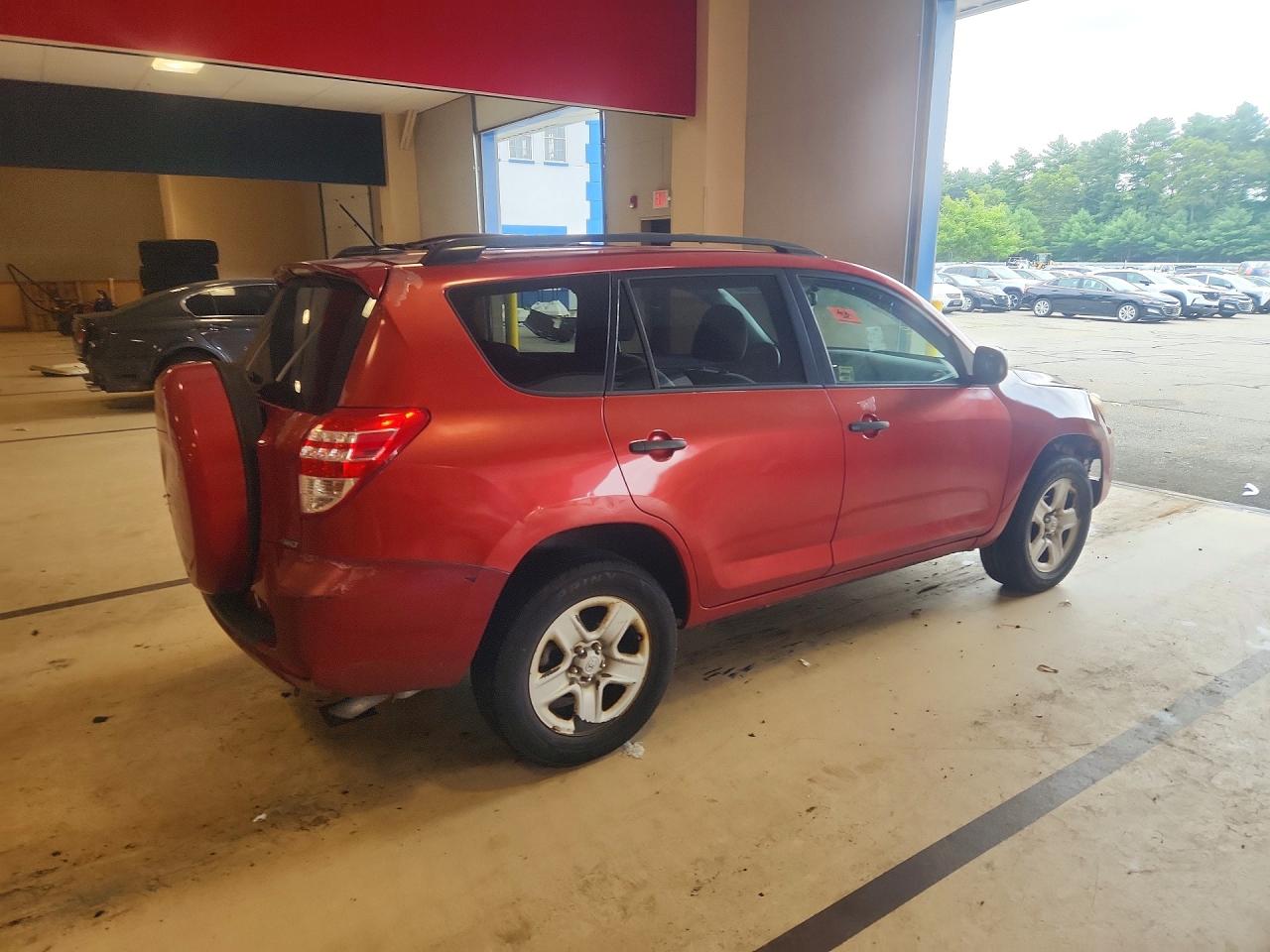 2011 Toyota Rav4 Base Красный vin: 2T3BF4DV3BW106641