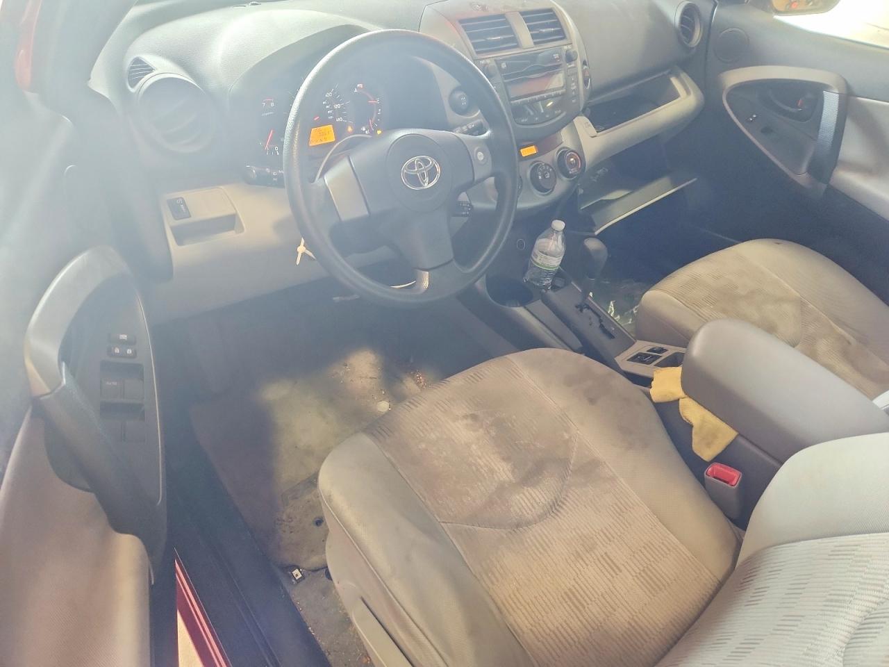 2011 Toyota Rav4 Base Красный vin: 2T3BF4DV3BW106641