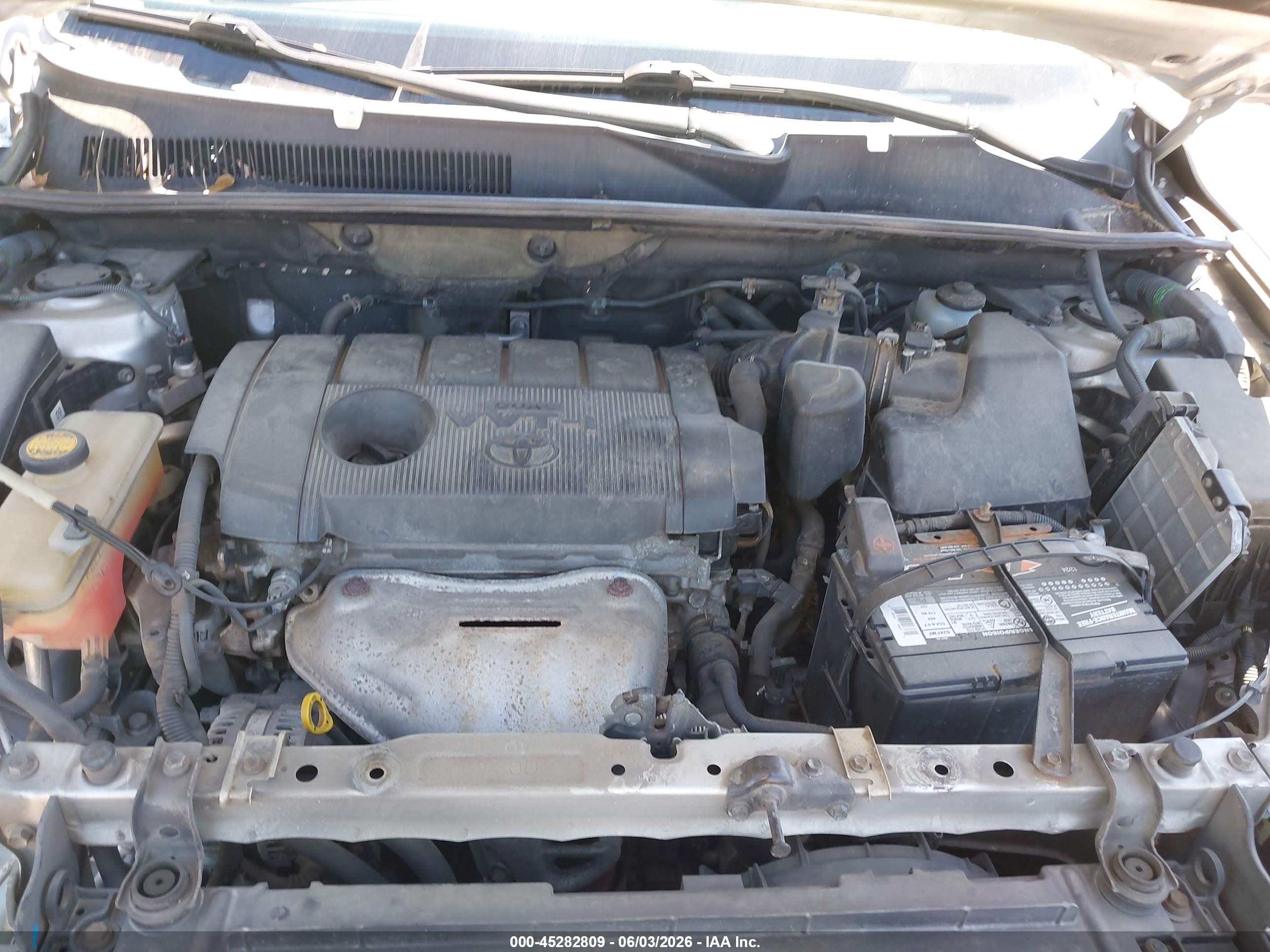 2011 Toyota Rav4   Silver vin: 2T3BF4DV3BW114075