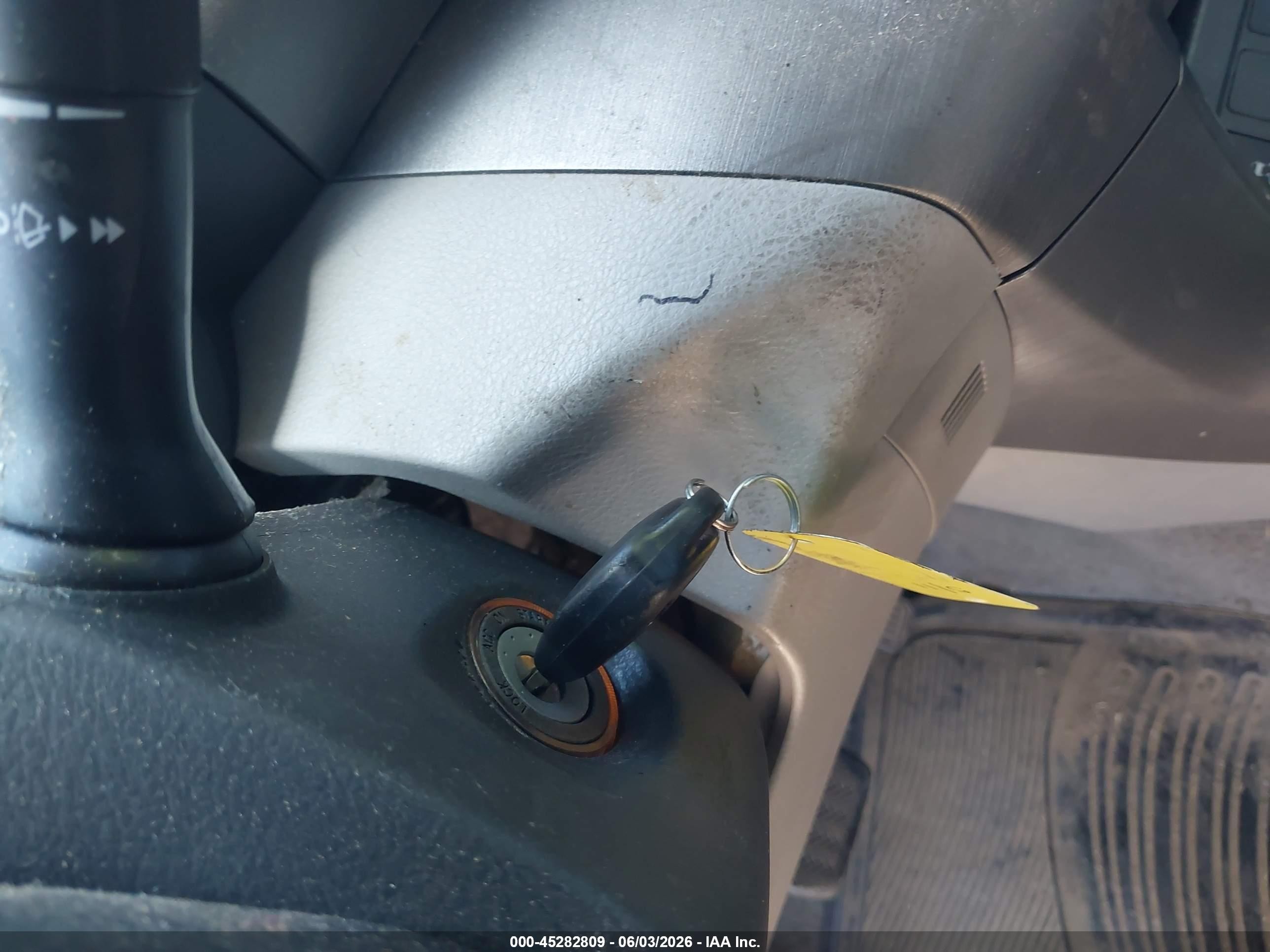 2011 Toyota Rav4   Silver vin: 2T3BF4DV3BW114075