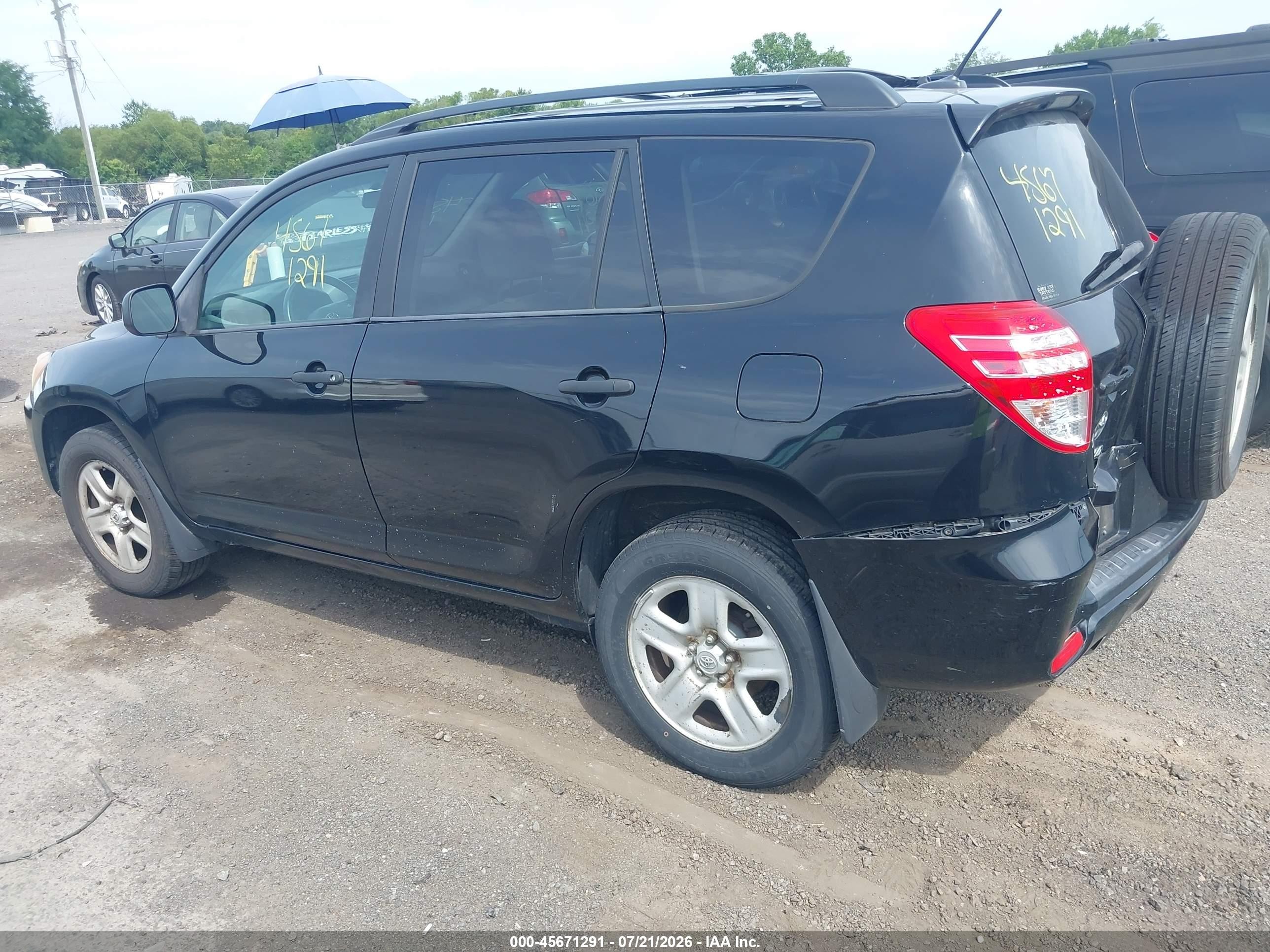 2011 Toyota Rav4   Black vin: 2T3BF4DV3BW120944