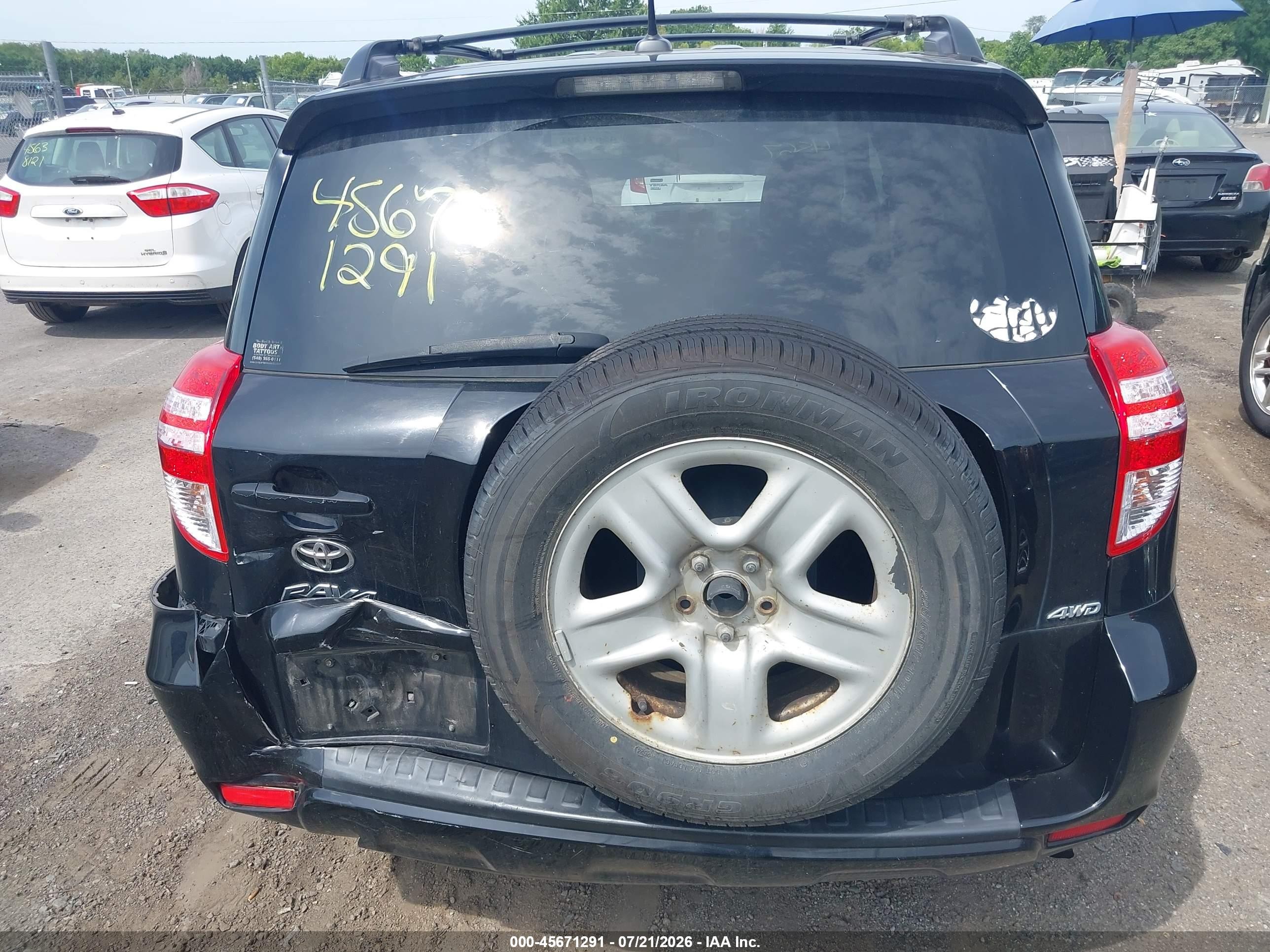 2011 Toyota Rav4   Black vin: 2T3BF4DV3BW120944