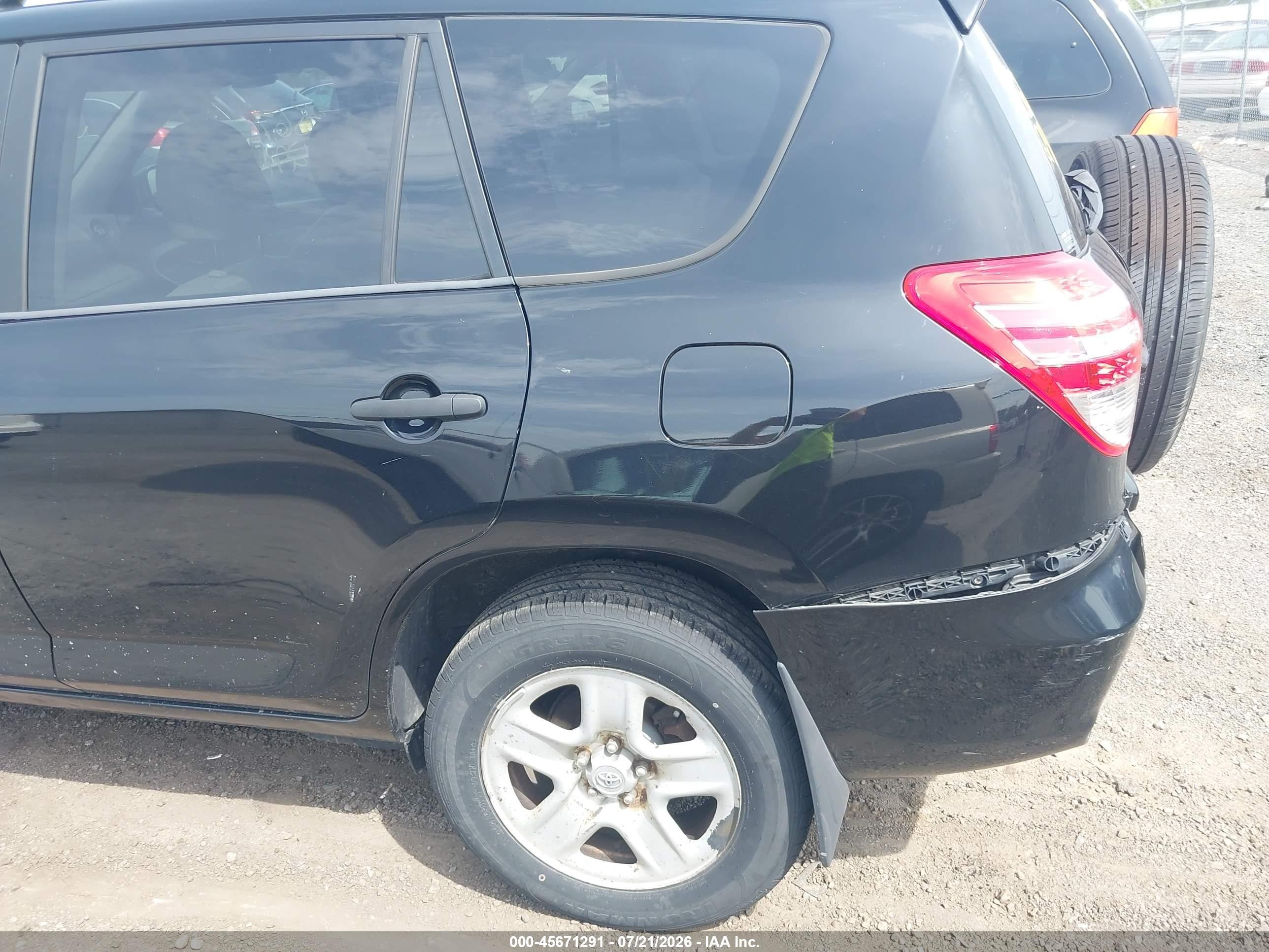 2011 Toyota Rav4   Black vin: 2T3BF4DV3BW120944