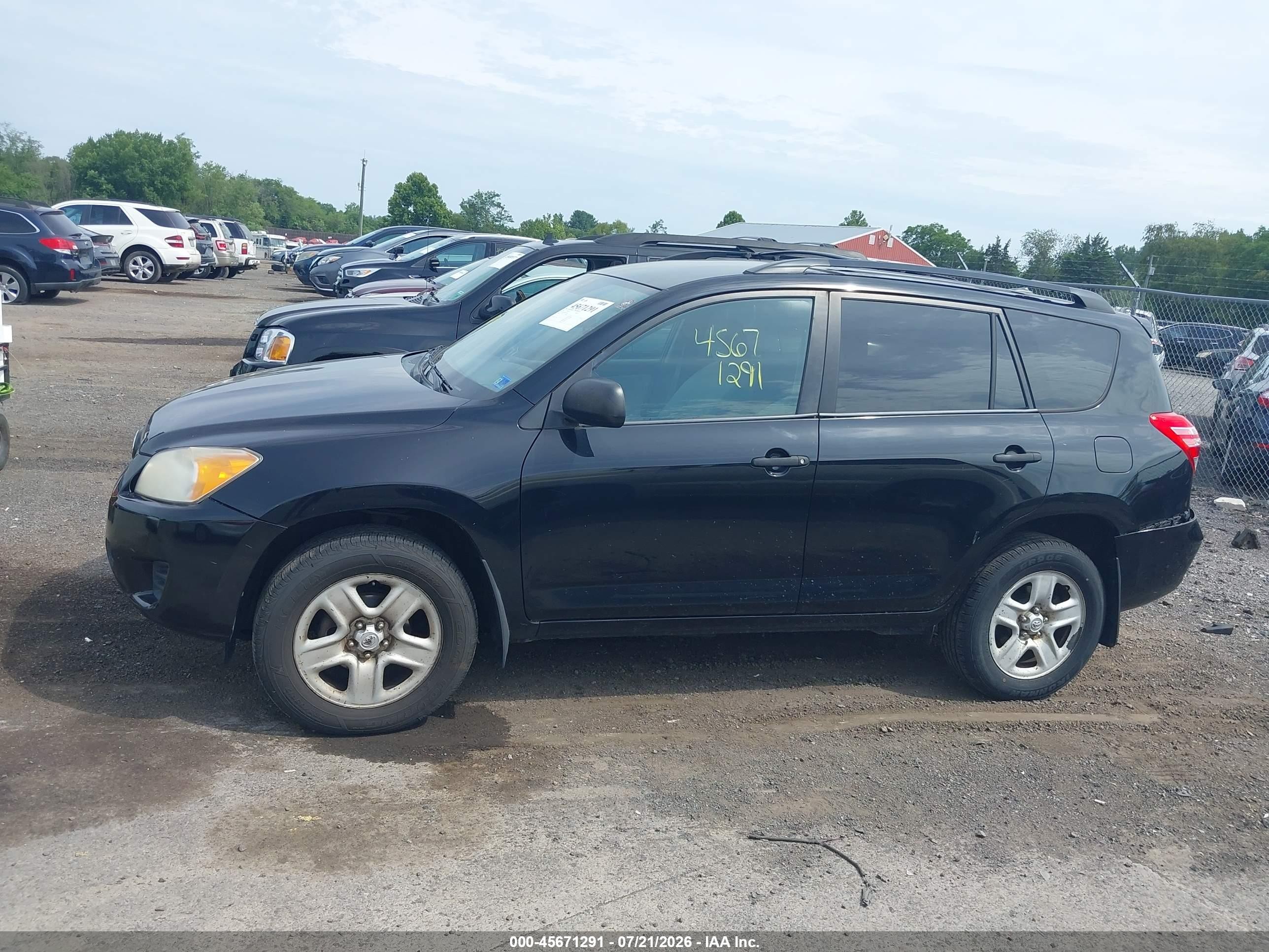 2011 Toyota Rav4   Black vin: 2T3BF4DV3BW120944