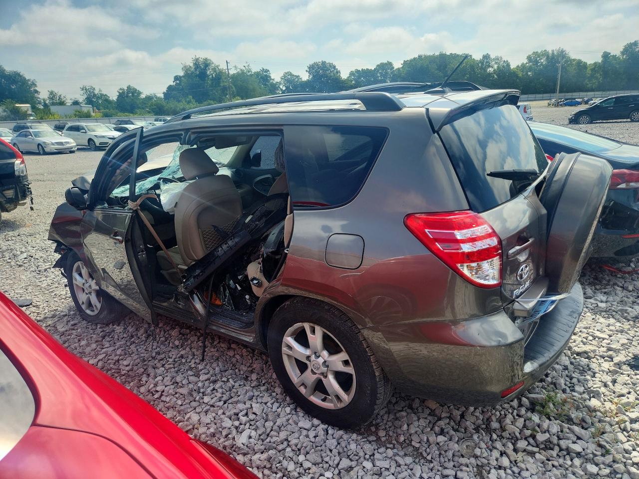 2011 Toyota Rav4 Base Коричневый vin: 2T3BF4DV3BW124332