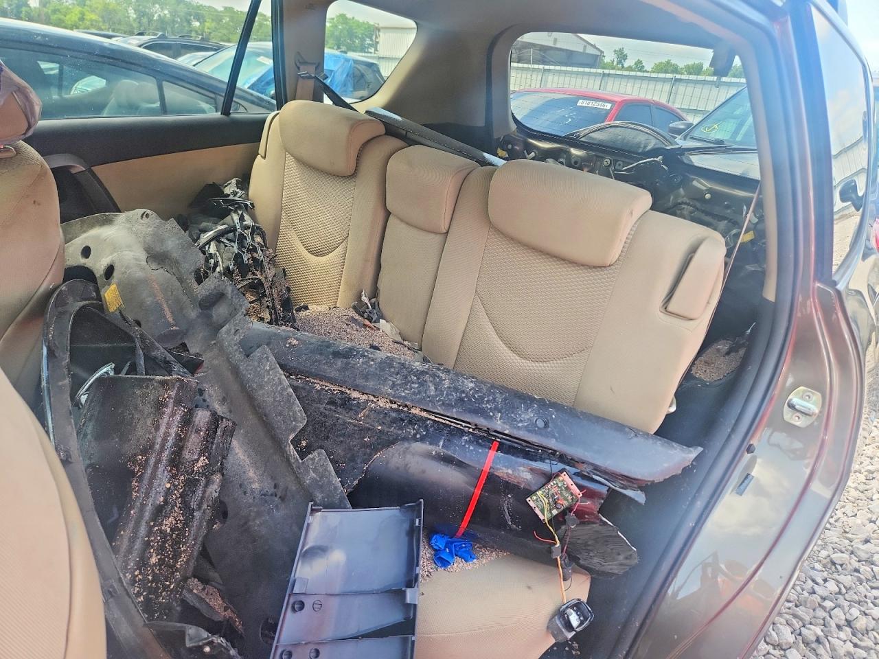 2011 Toyota Rav4 Base Коричневый vin: 2T3BF4DV3BW124332