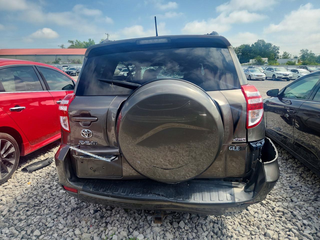 2011 Toyota Rav4 Base Коричневый vin: 2T3BF4DV3BW124332