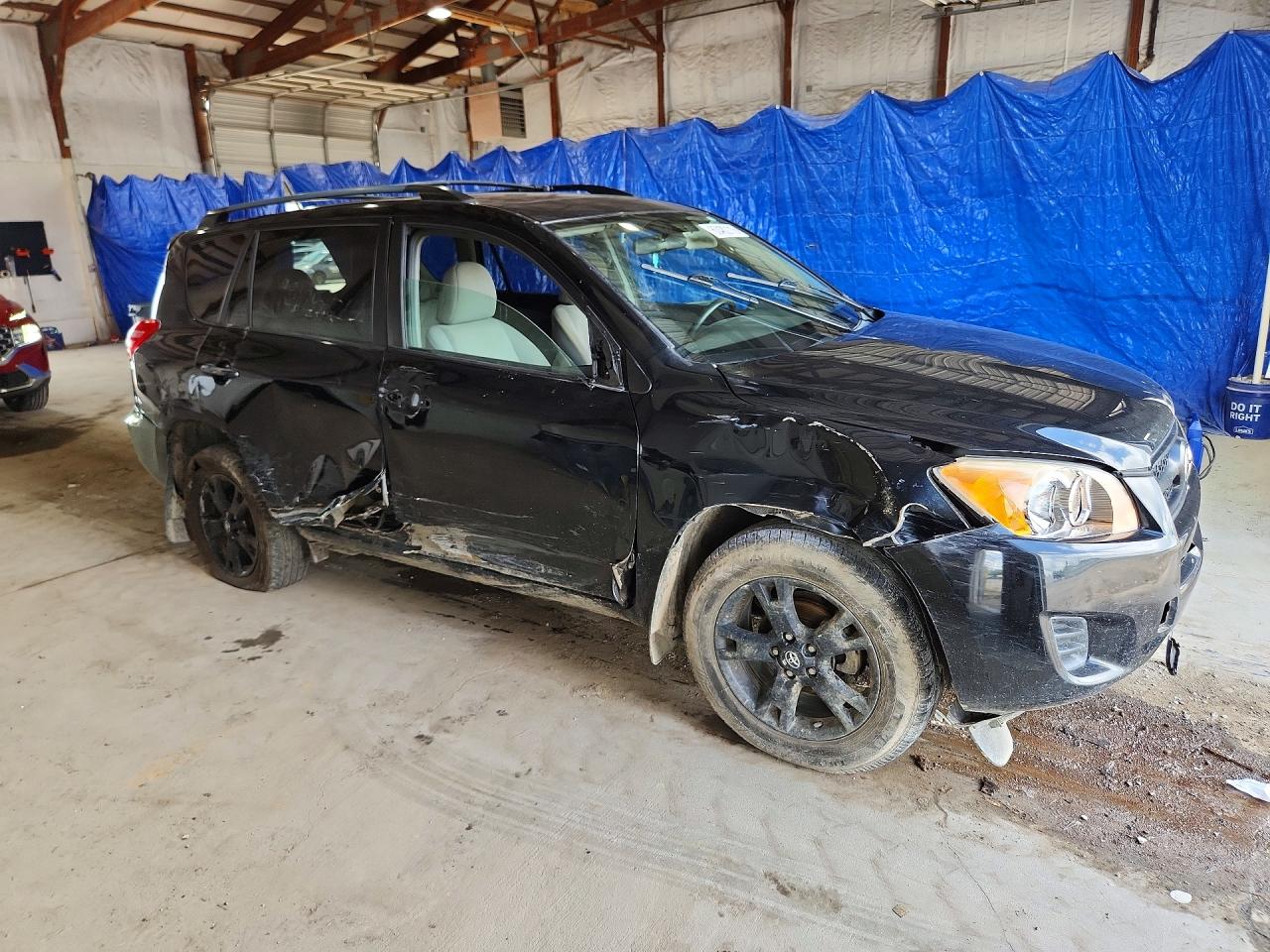 2011 Toyota Rav4 Base Black vin: 2T3BF4DV3BW153202