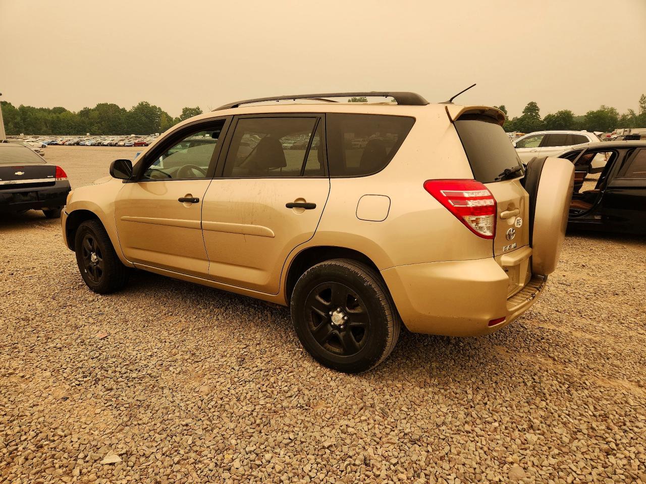 2011 Toyota Rav4 Base Tan vin: 2T3BF4DV3BW159324
