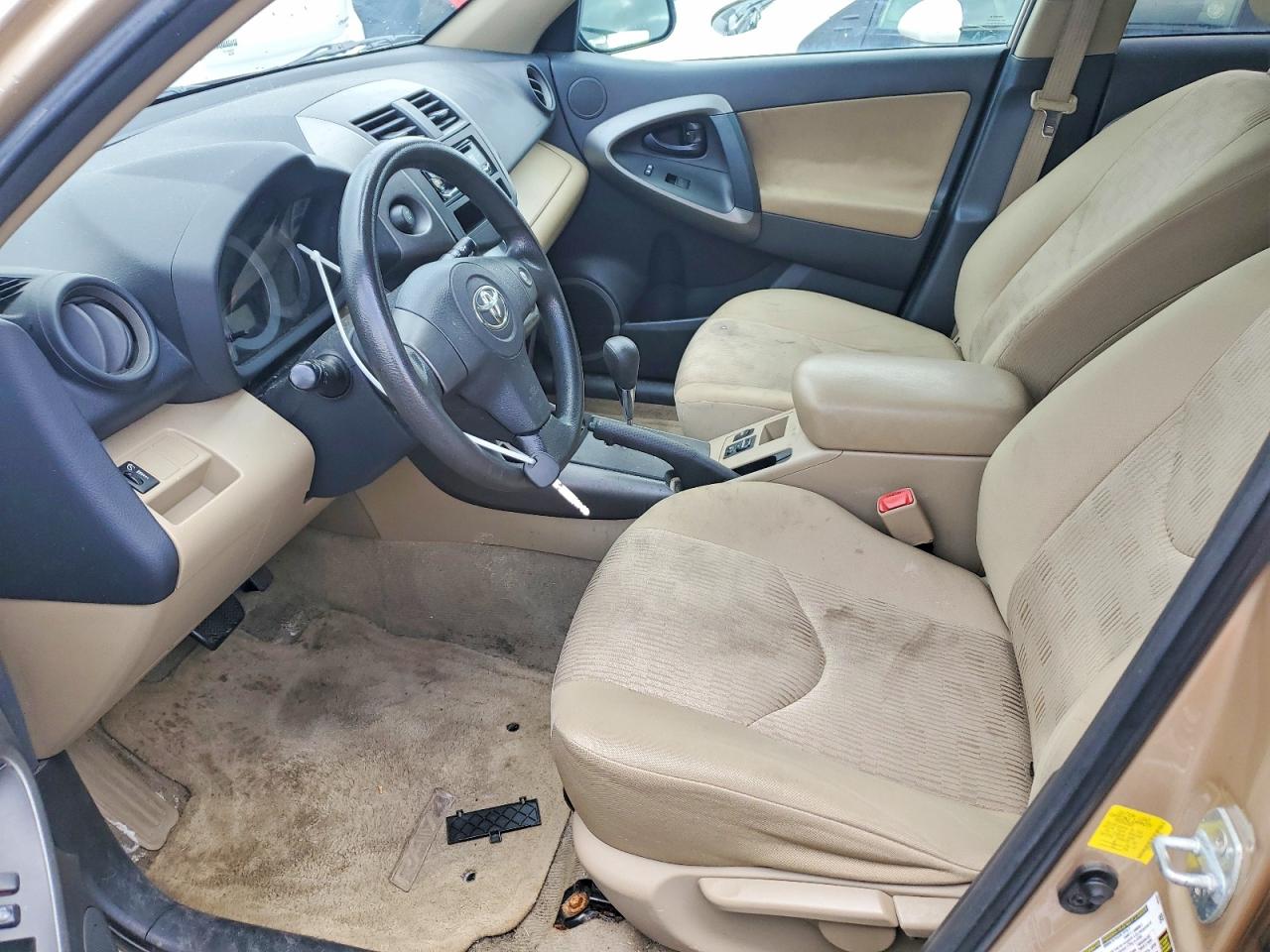 2011 Toyota Rav4 Base Tan vin: 2T3BF4DV3BW159324