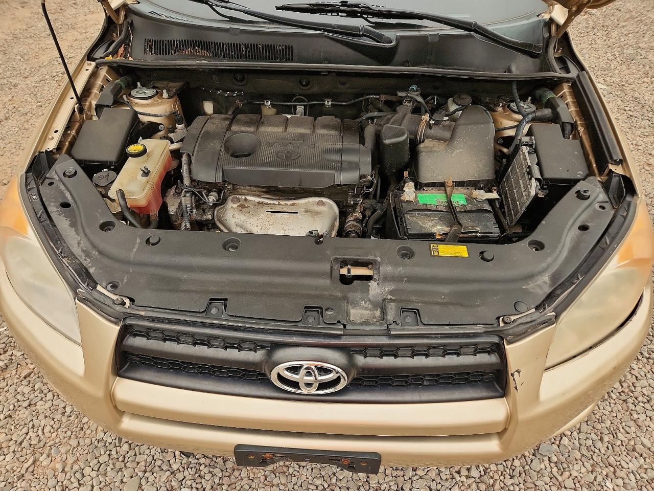 2011 Toyota Rav4 Base Tan vin: 2T3BF4DV3BW159324
